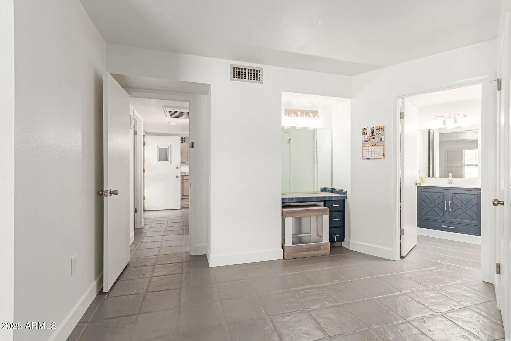 Property Slideshow image 13 of 20 | 10617 w granada dr, Sun City, AZ, 85373