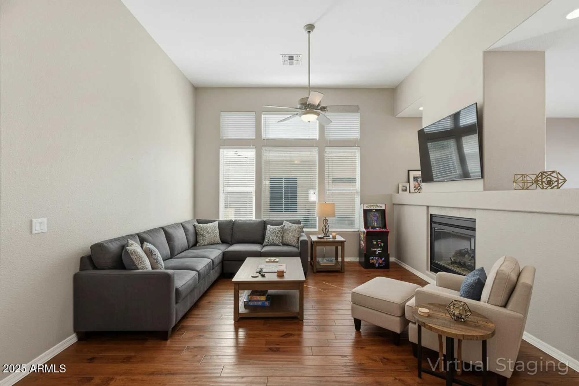 Property Slideshow image 14 of 64 | 3770 e colonial dr, Chandler, AZ, 85249