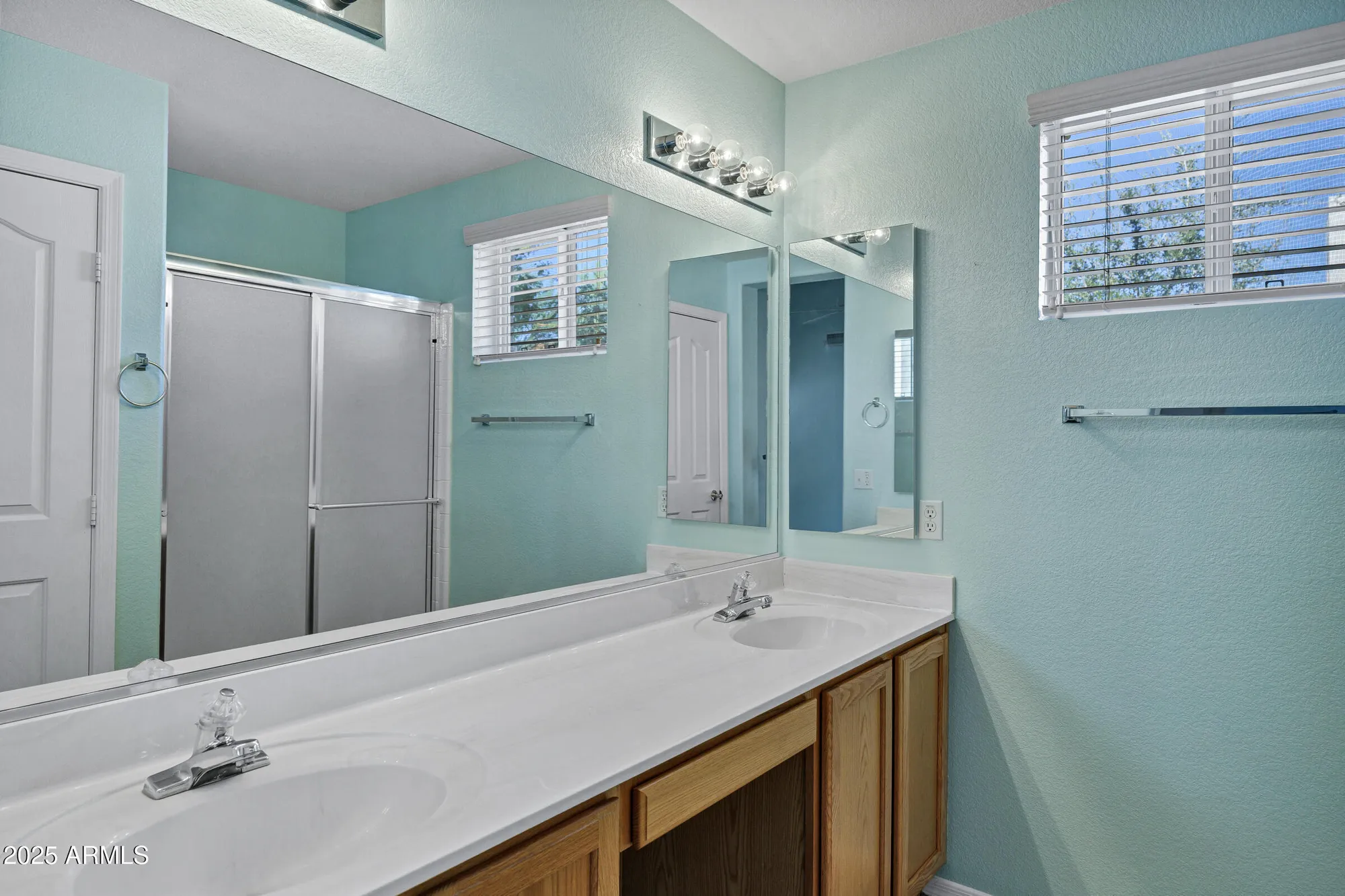 Property Slideshow image 26 of 35 | 3318 n 157th ave, Goodyear, AZ, 85395