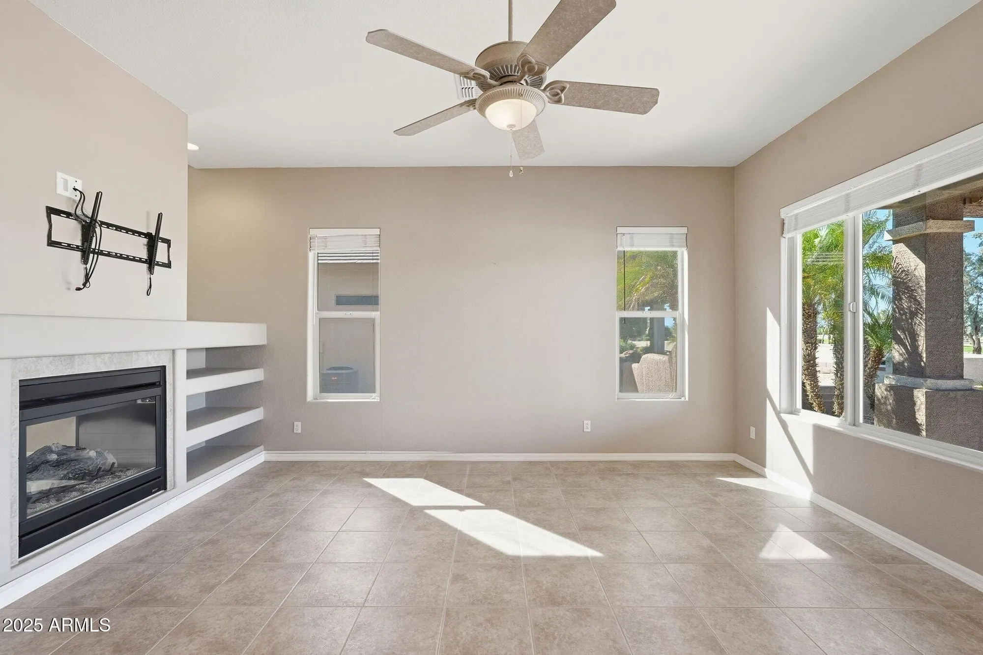 Property Slideshow image 19 of 64 | 3770 e colonial dr, Chandler, AZ, 85249