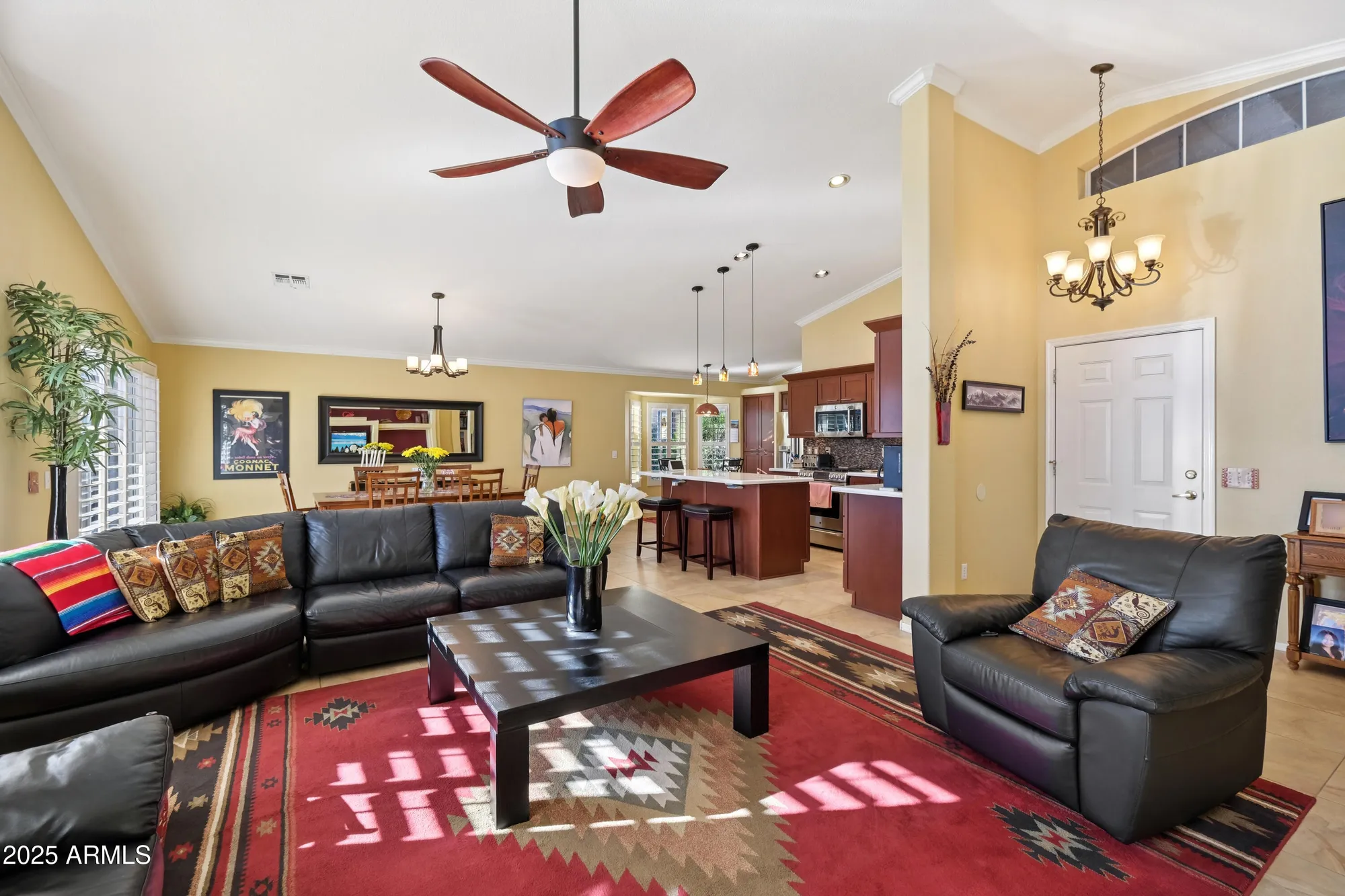Property Slideshow image 4 of 52 | 15123 w robson cir, Goodyear, AZ, 85395