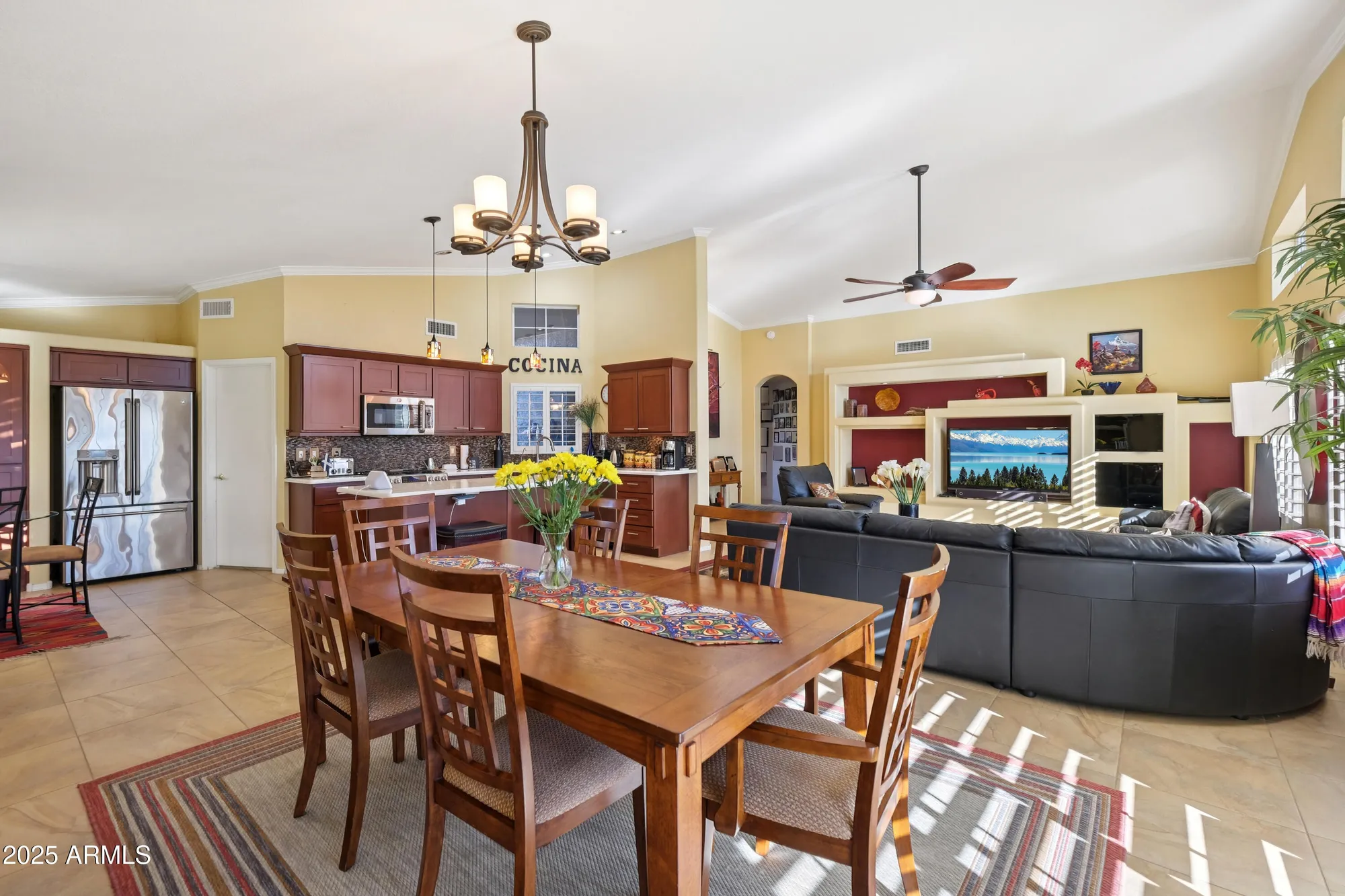 Property Slideshow image 8 of 52 | 15123 w robson cir, Goodyear, AZ, 85395