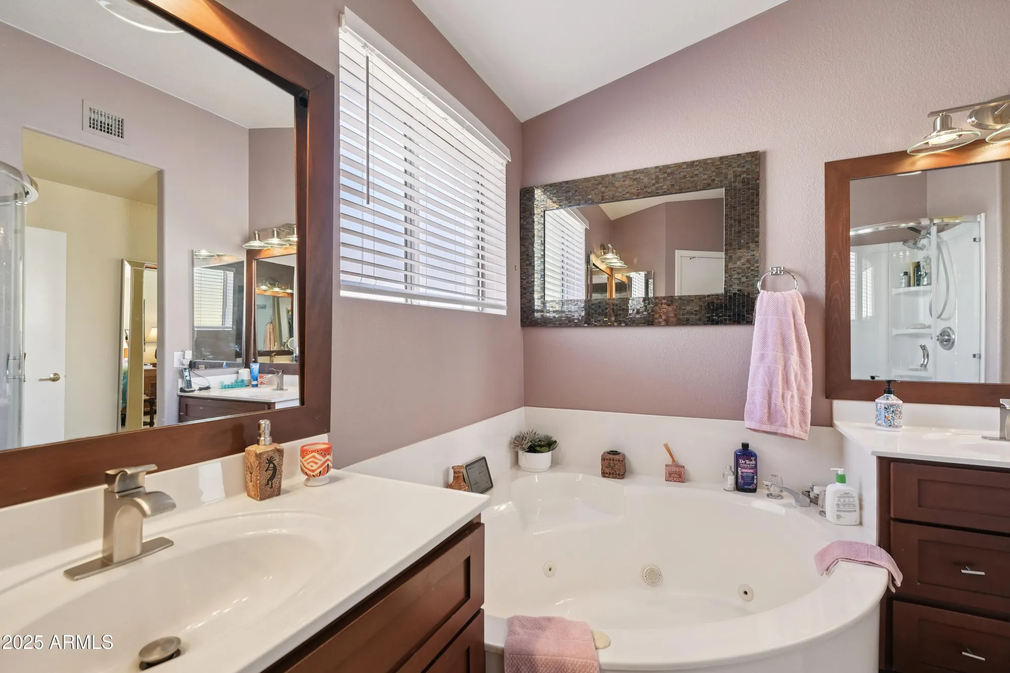 Property Slideshow image 22 of 52 | 15123 w robson cir, Goodyear, AZ, 85395