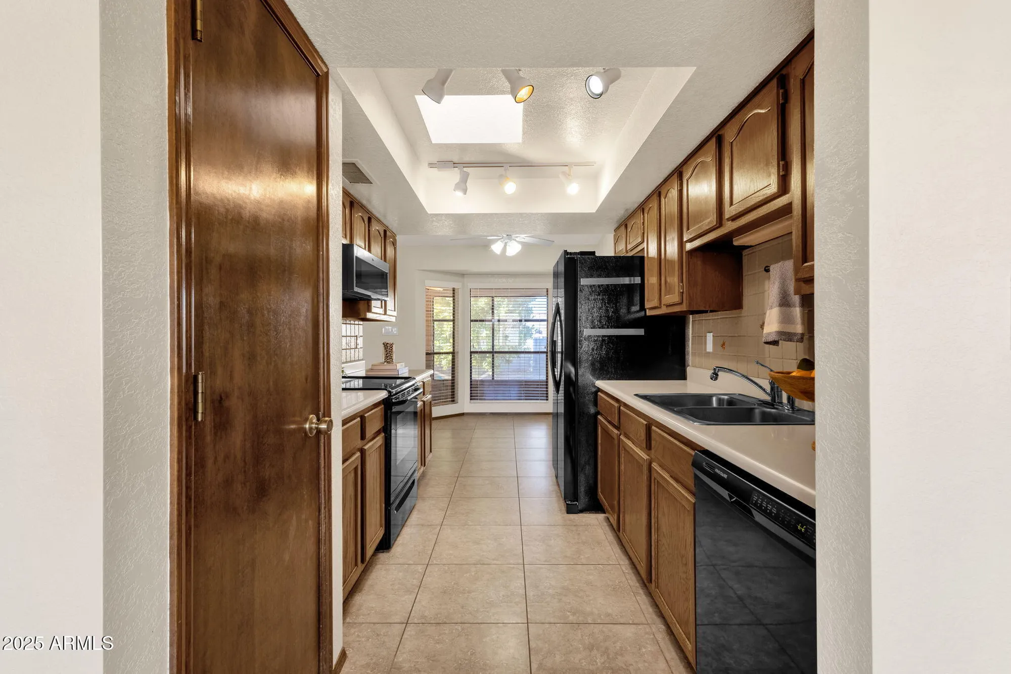 Property Slideshow image 9 of 62 | 9311 e olive ln, Sun Lakes, AZ, 85248