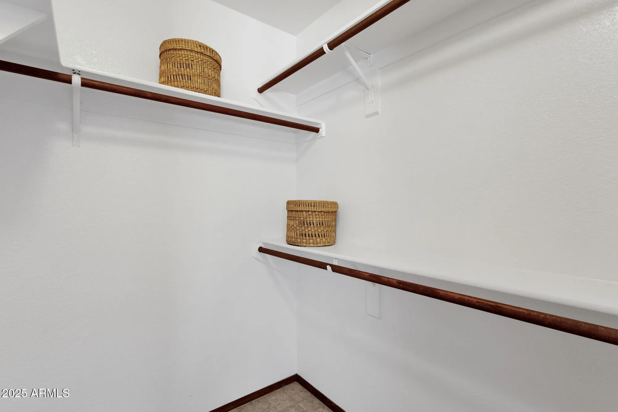 Property Slideshow image 32 of 62 | 9311 e olive ln, Sun Lakes, AZ, 85248