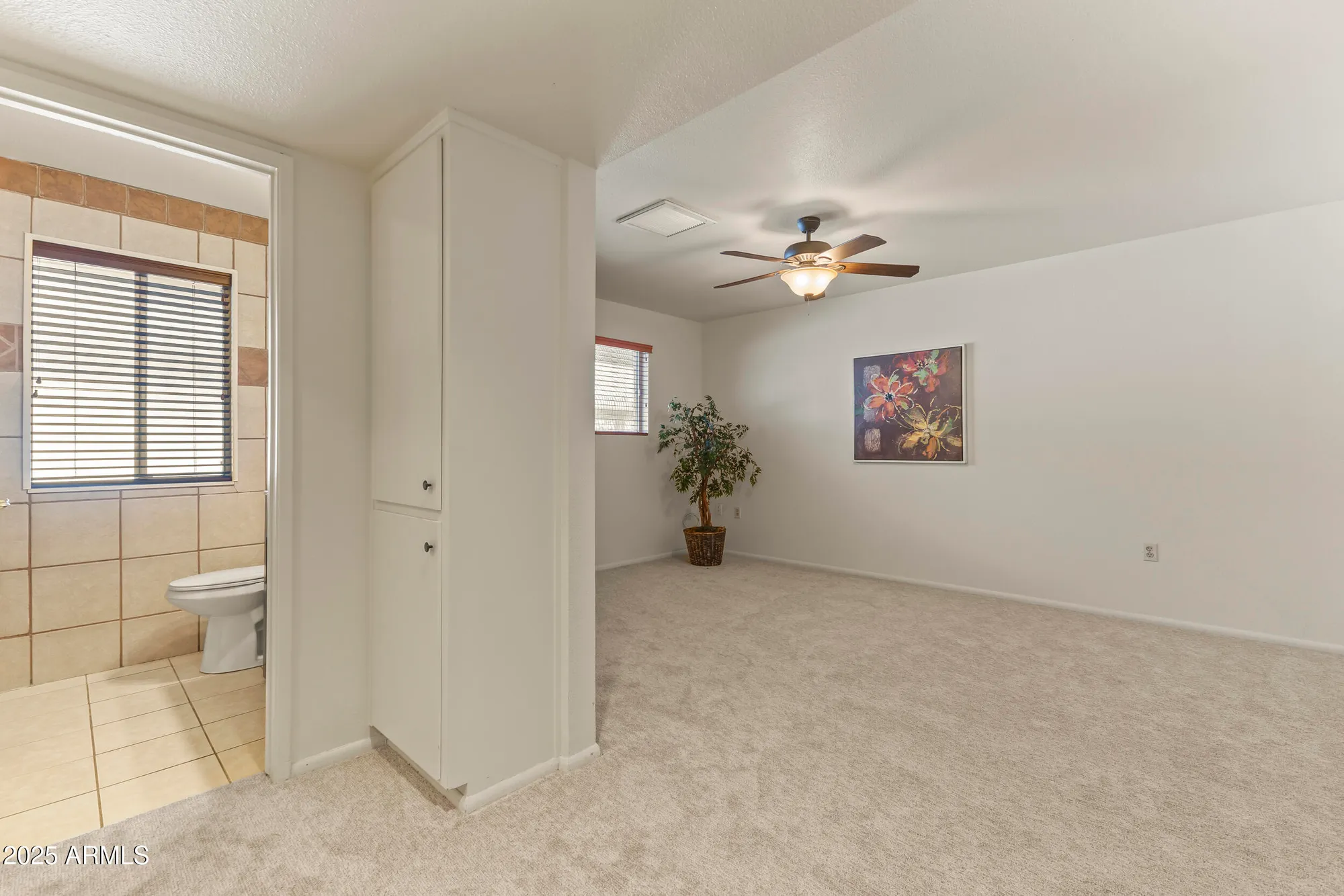 Property Slideshow image 15 of 36 | 10521 w prairie hills cir, Sun City, AZ, 85351