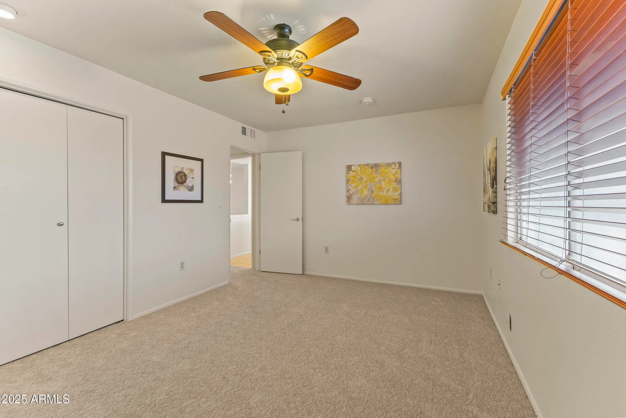 Property Slideshow image 22 of 36 | 10521 w prairie hills cir, Sun City, AZ, 85351