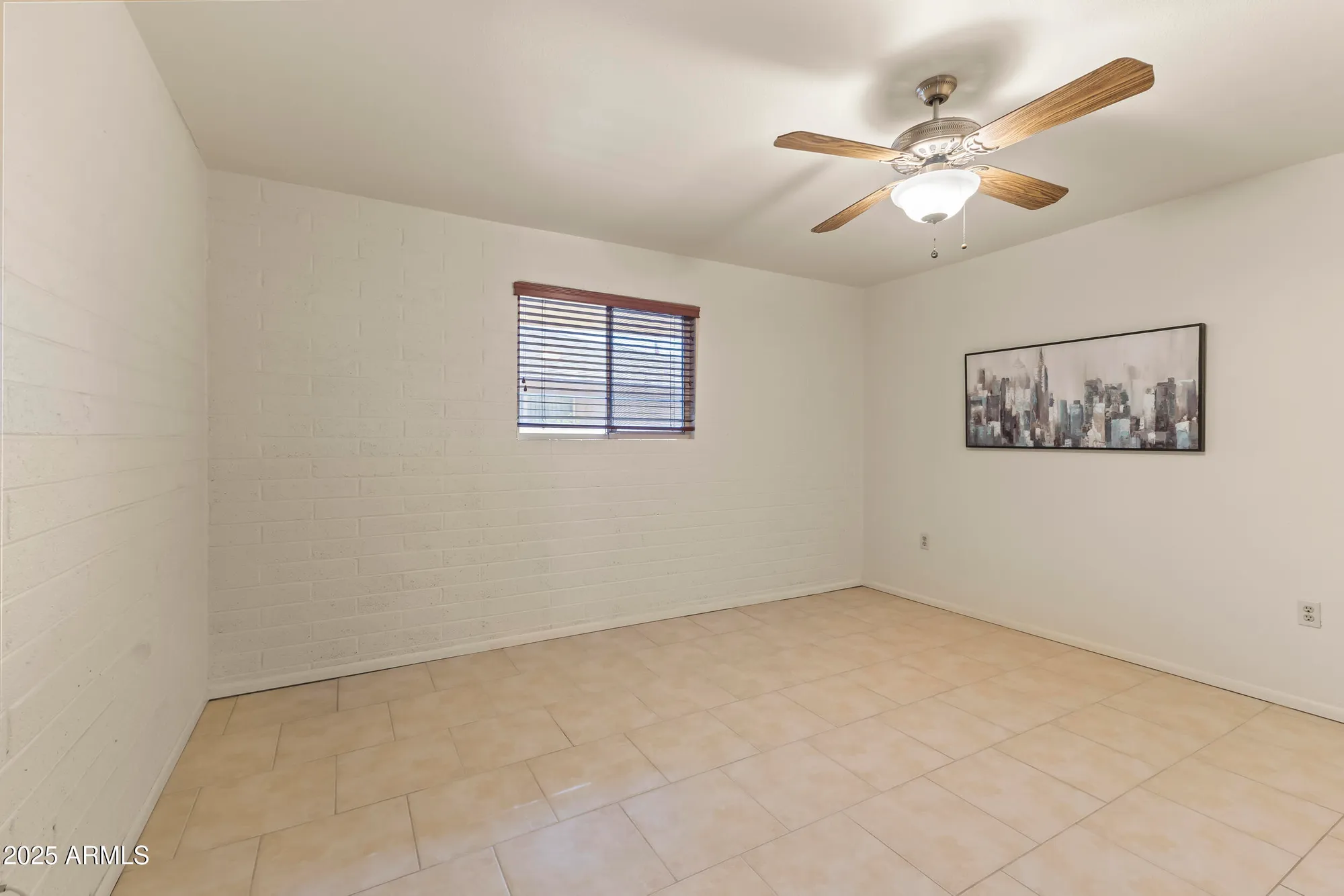 Property Slideshow image 26 of 36 | 10521 w prairie hills cir, Sun City, AZ, 85351