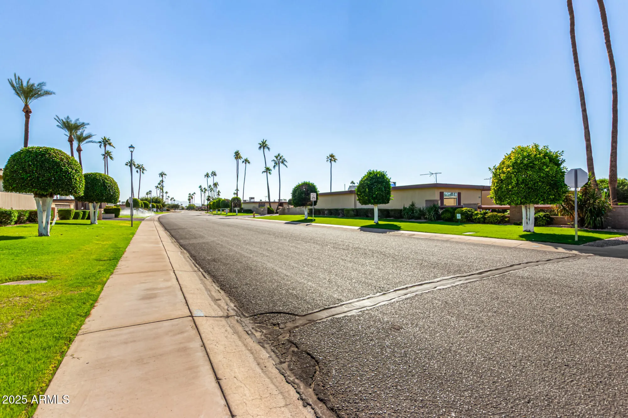 Property Slideshow image 26 of 30 | 13709 n 98th ave b, Sun City, AZ, 85351