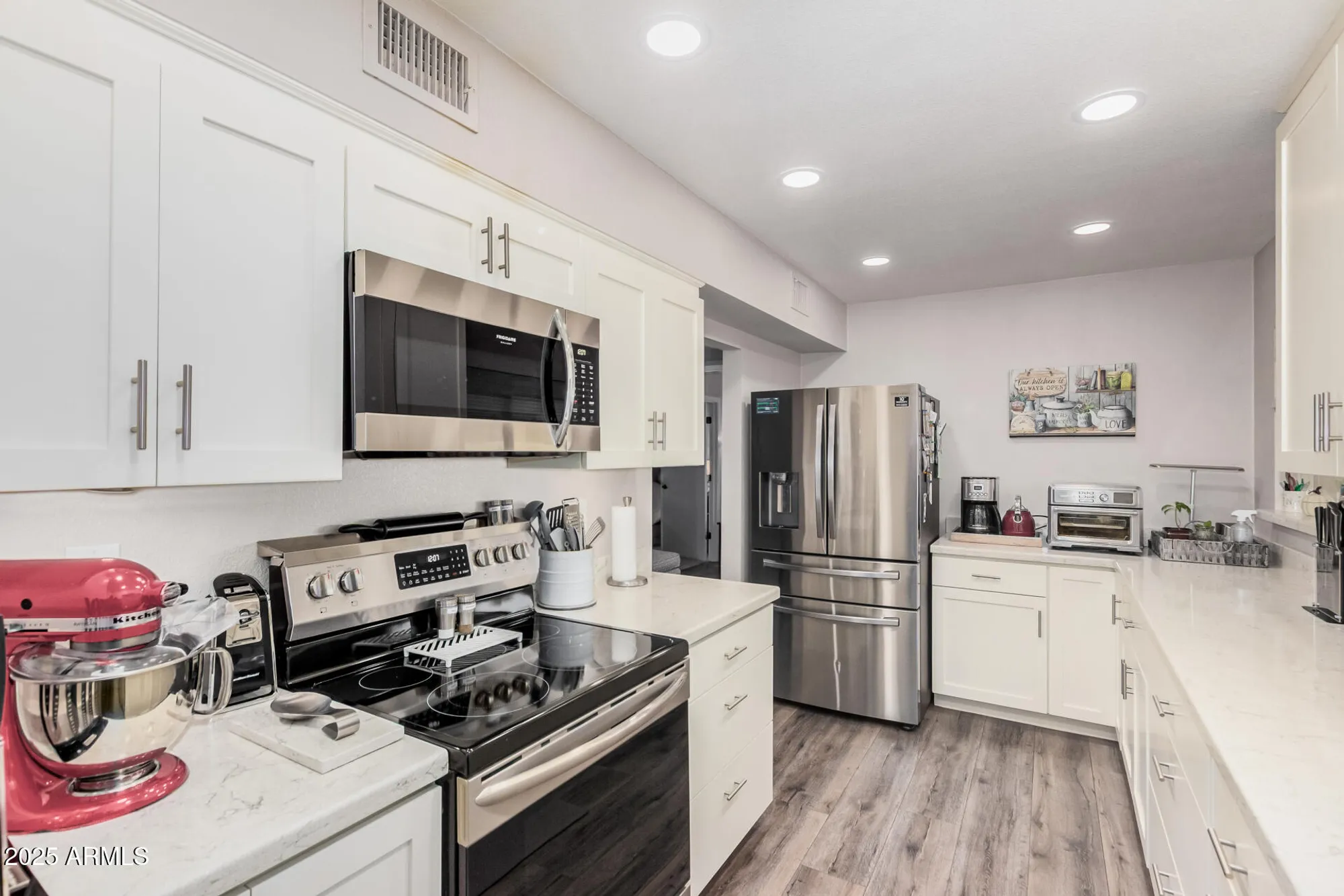 Property Slideshow image 15 of 29 | 10735 w santa fe dr, Sun City, AZ, 85351