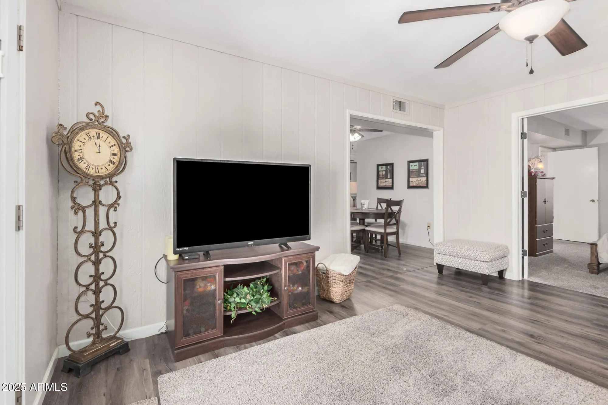 Property Slideshow image 10 of 29 | 10735 w santa fe dr, Sun City, AZ, 85351