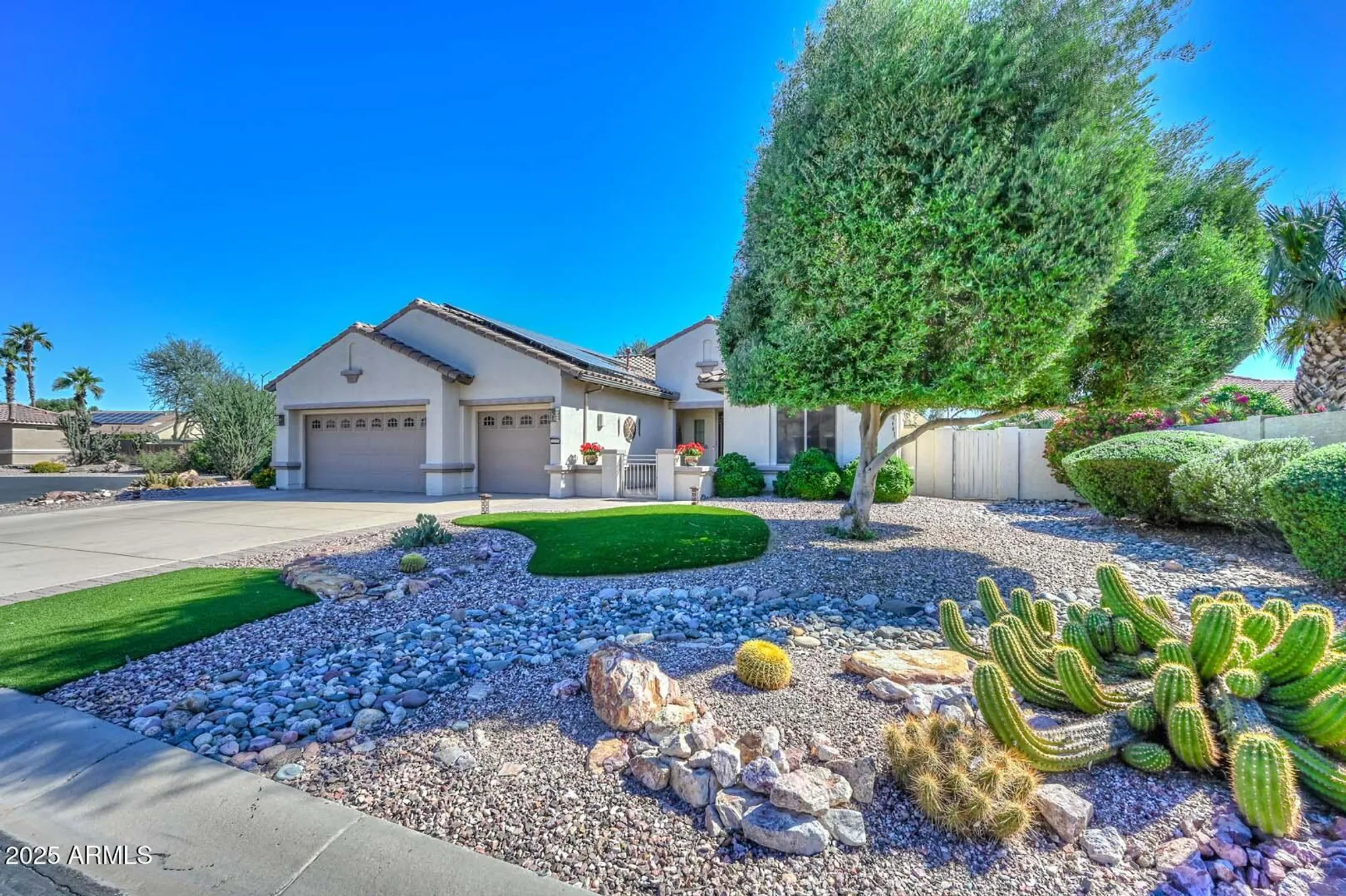 Property Slideshow image 2 of 64 | 2733 n 164th ave, Goodyear, AZ, 85395