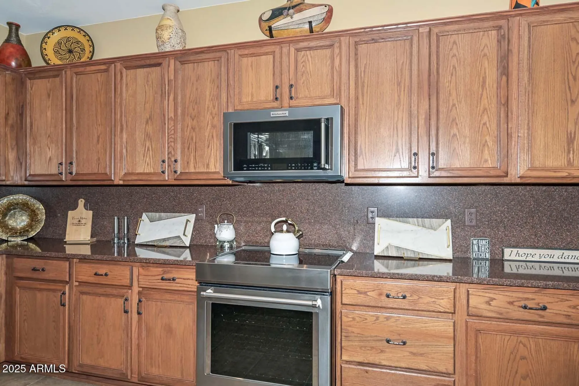 Property Slideshow image 15 of 64 | 2733 n 164th ave, Goodyear, AZ, 85395