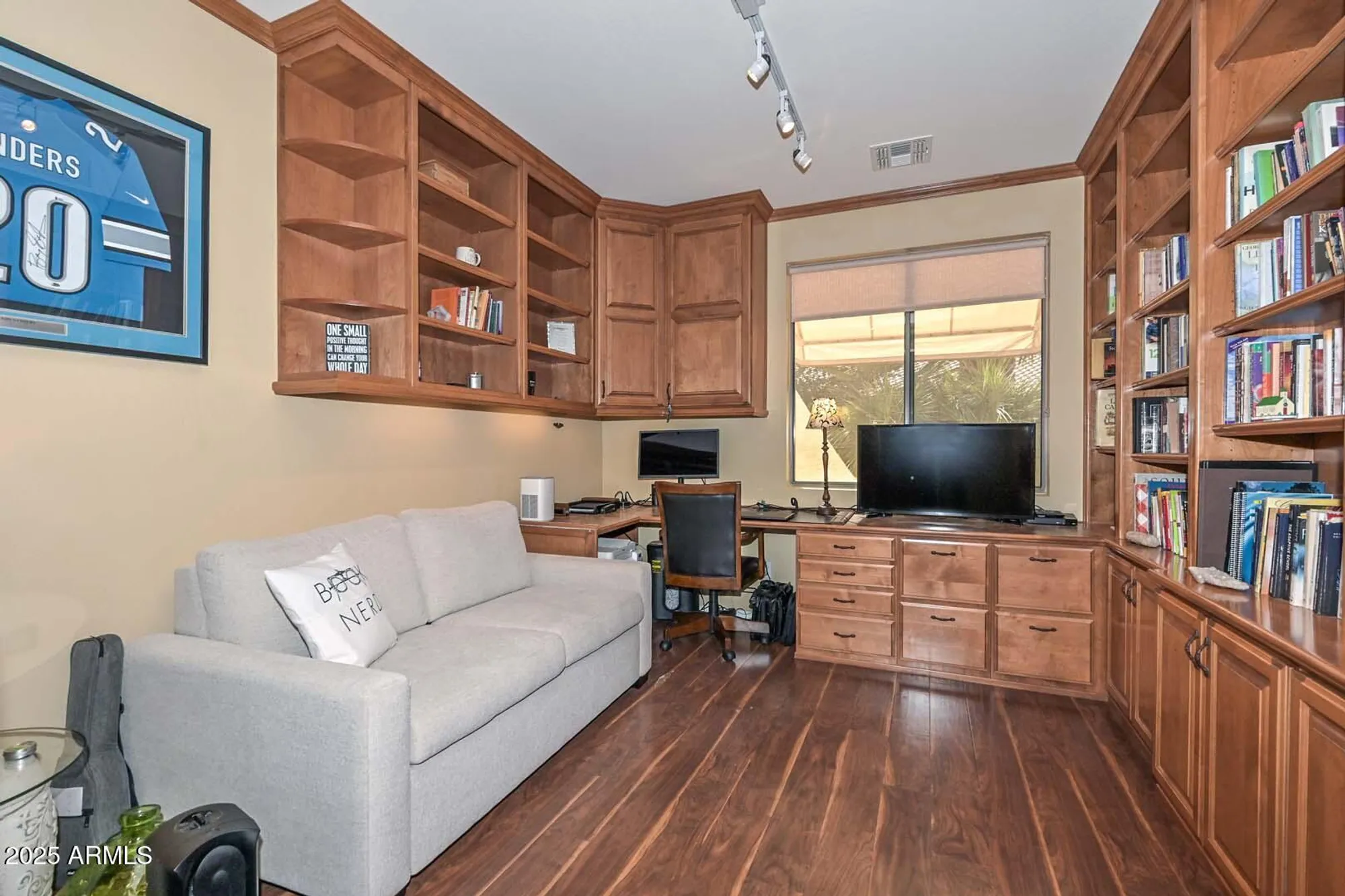 Property Slideshow image 28 of 64 | 2733 n 164th ave, Goodyear, AZ, 85395