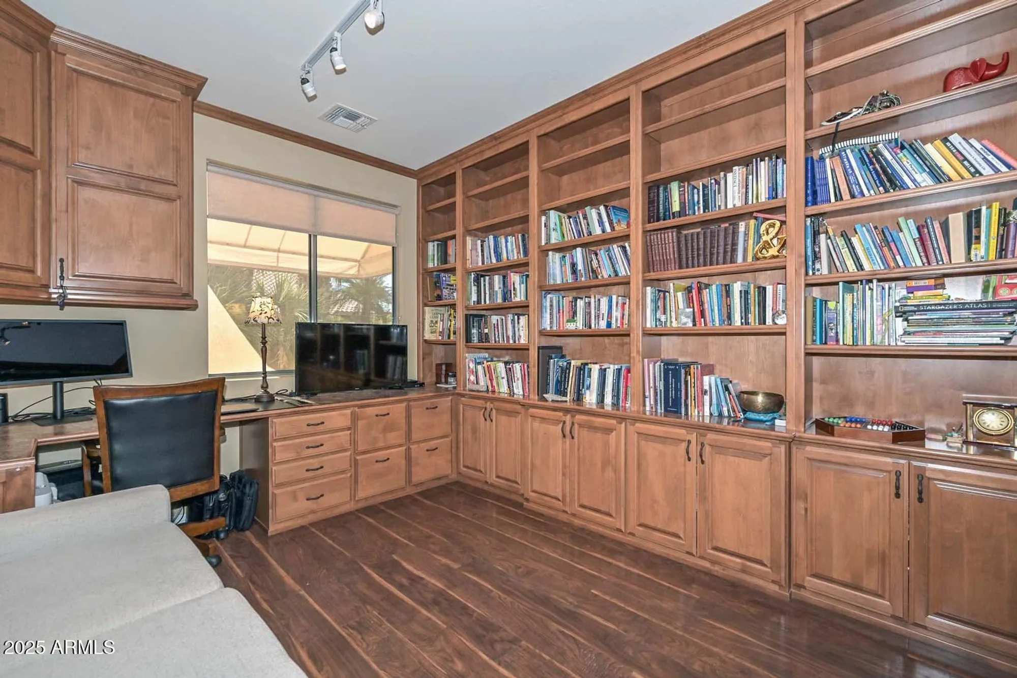 Property Slideshow image 29 of 64 | 2733 n 164th ave, Goodyear, AZ, 85395