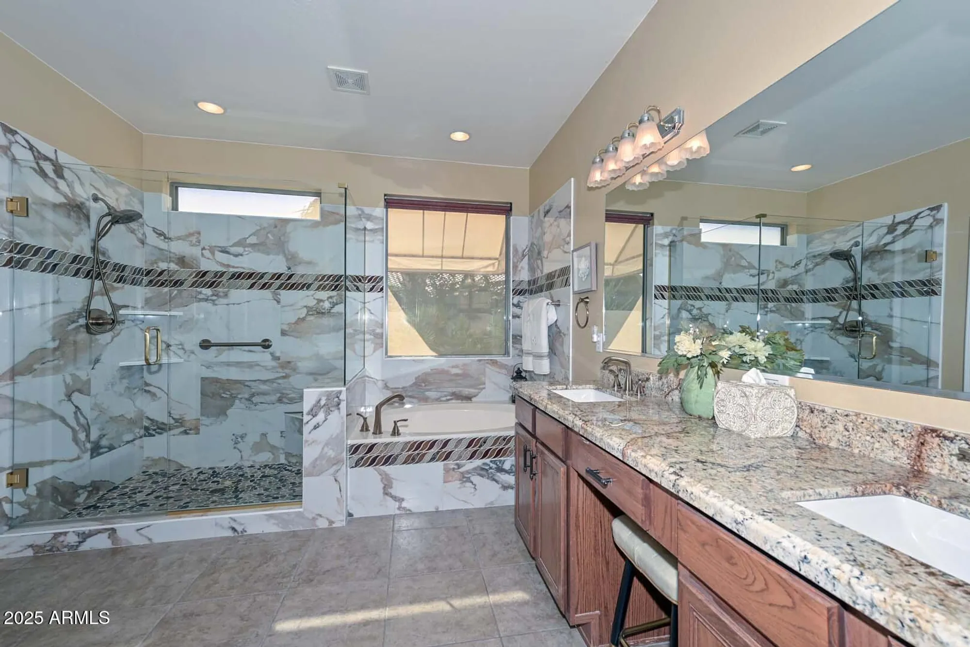 Property Slideshow image 23 of 64 | 2733 n 164th ave, Goodyear, AZ, 85395