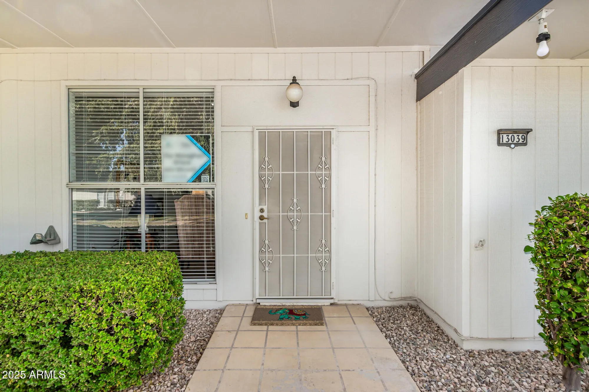 Property Slideshow image 6 of 41 | 13039 n 100th dr, Sun City, AZ, 85351