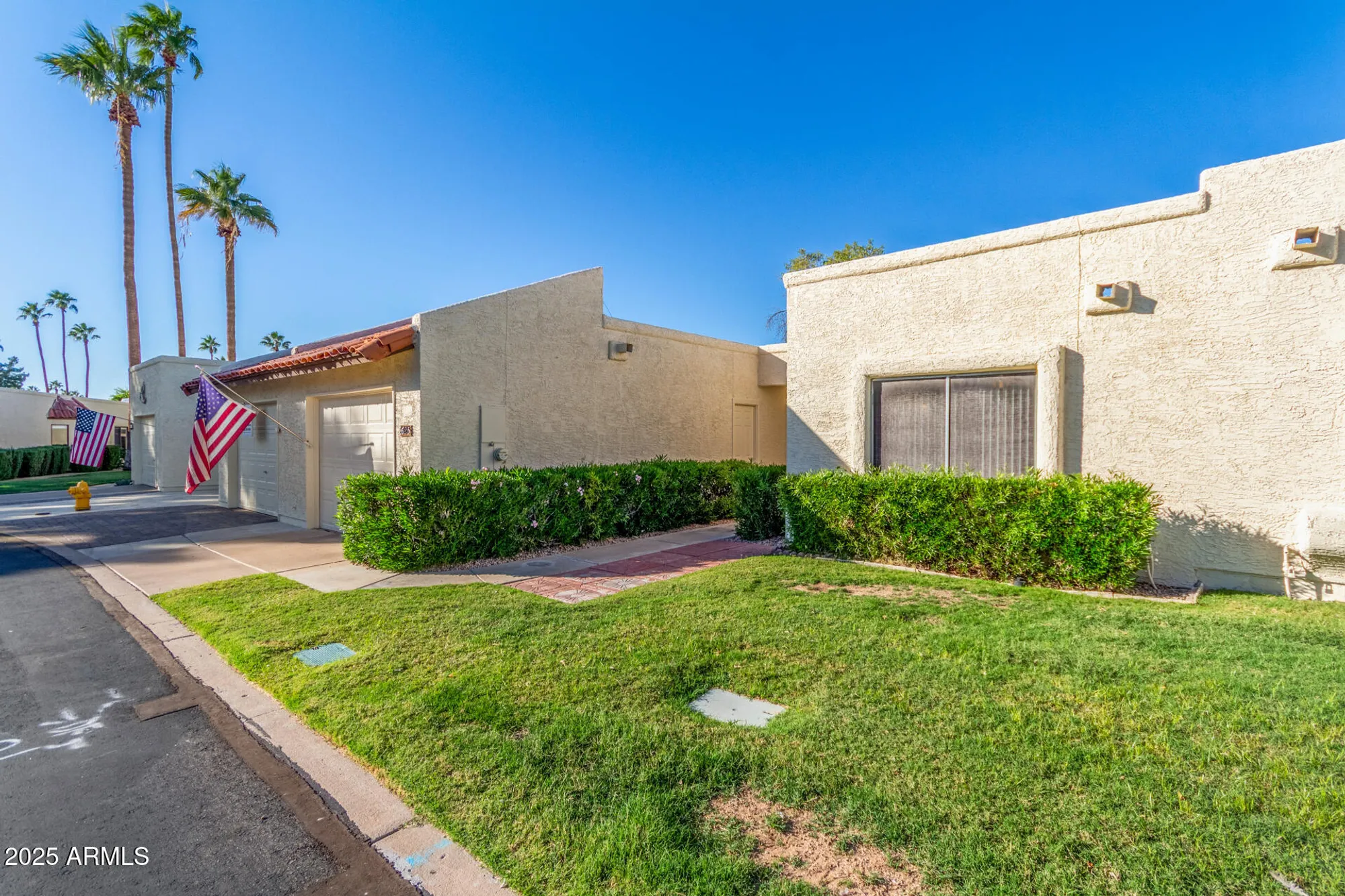 Property Slideshow image 5 of 74 | 625 s arrowwood way, Mesa, AZ, 85208