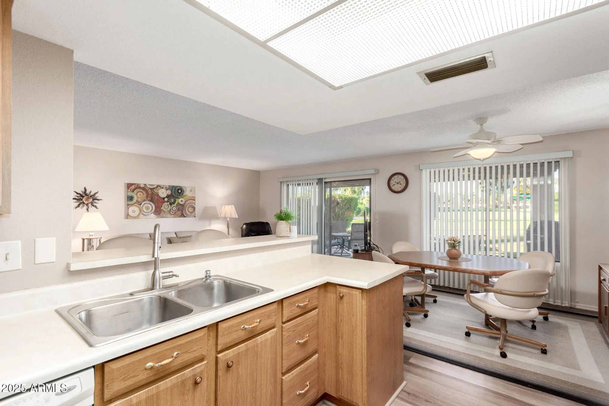 Property Slideshow image 17 of 74 | 625 s arrowwood way, Mesa, AZ, 85208