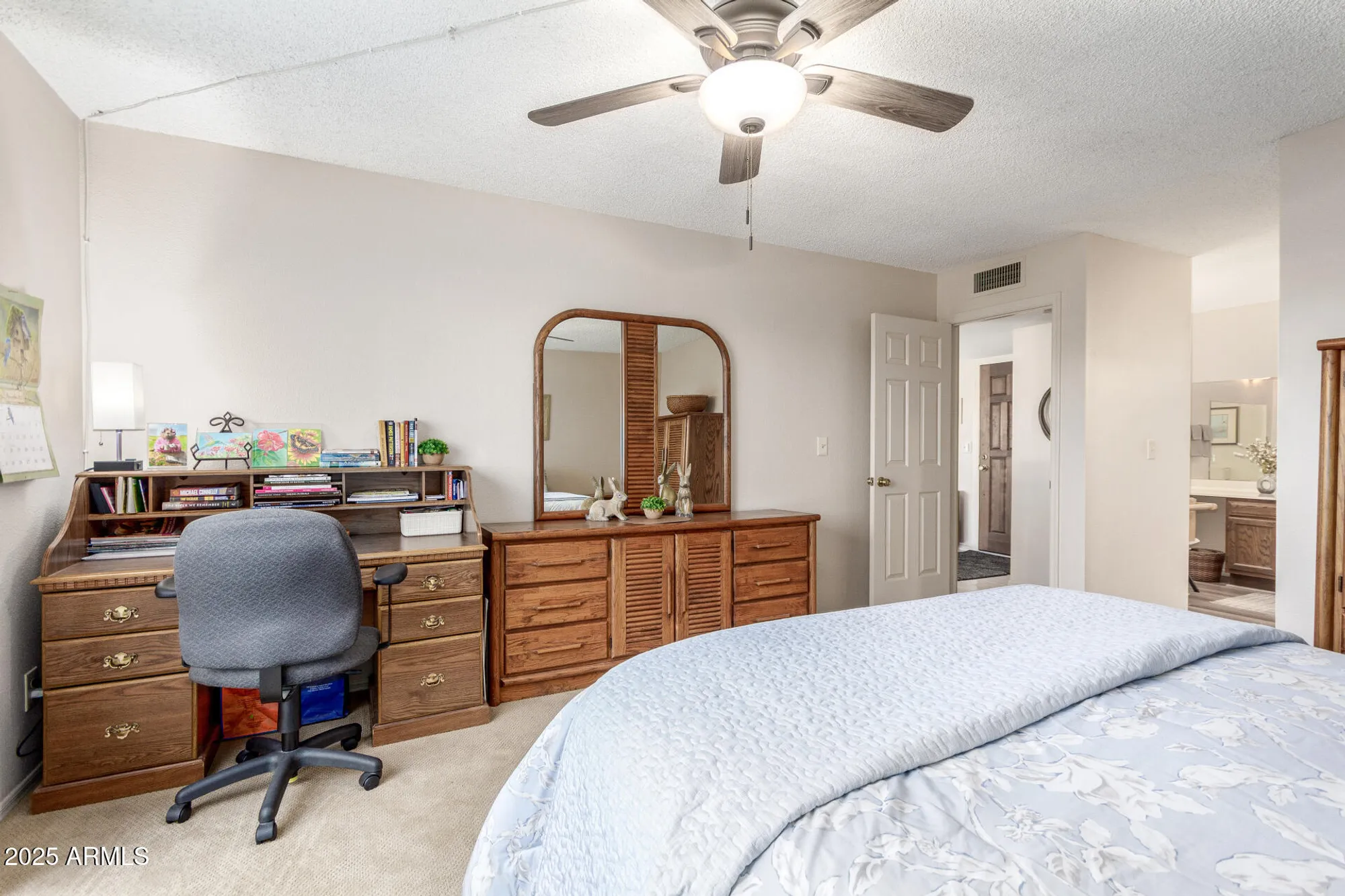 Property Slideshow image 21 of 74 | 625 s arrowwood way, Mesa, AZ, 85208