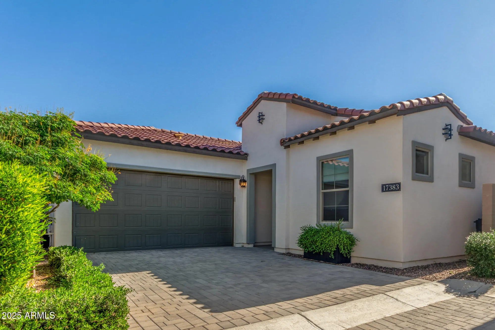 Property Slideshow image 6 of 69 | 17383 w guthrie st, Surprise, AZ, 85388