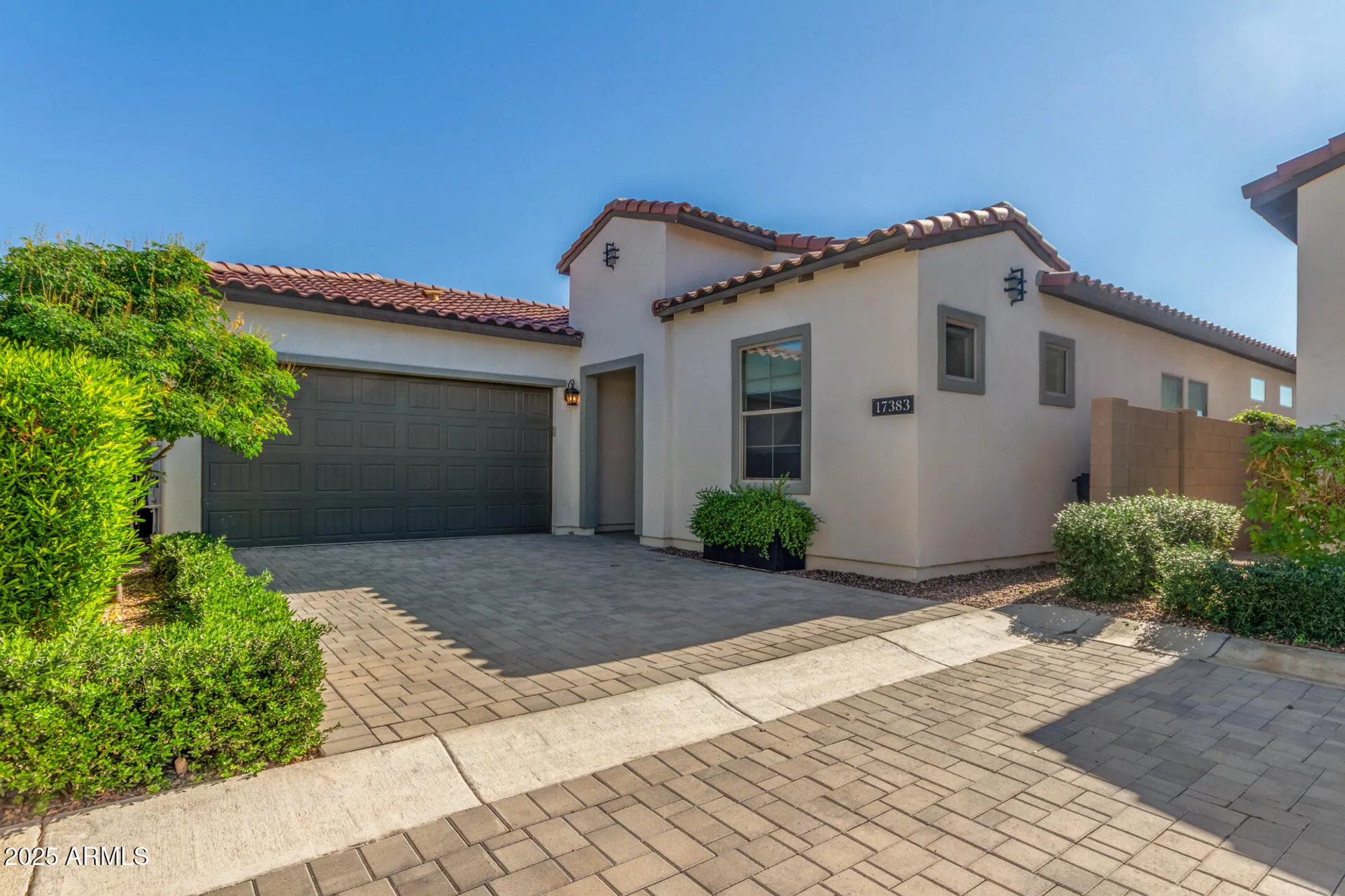 Property Slideshow image 5 of 69 | 17383 w guthrie st, Surprise, AZ, 85388