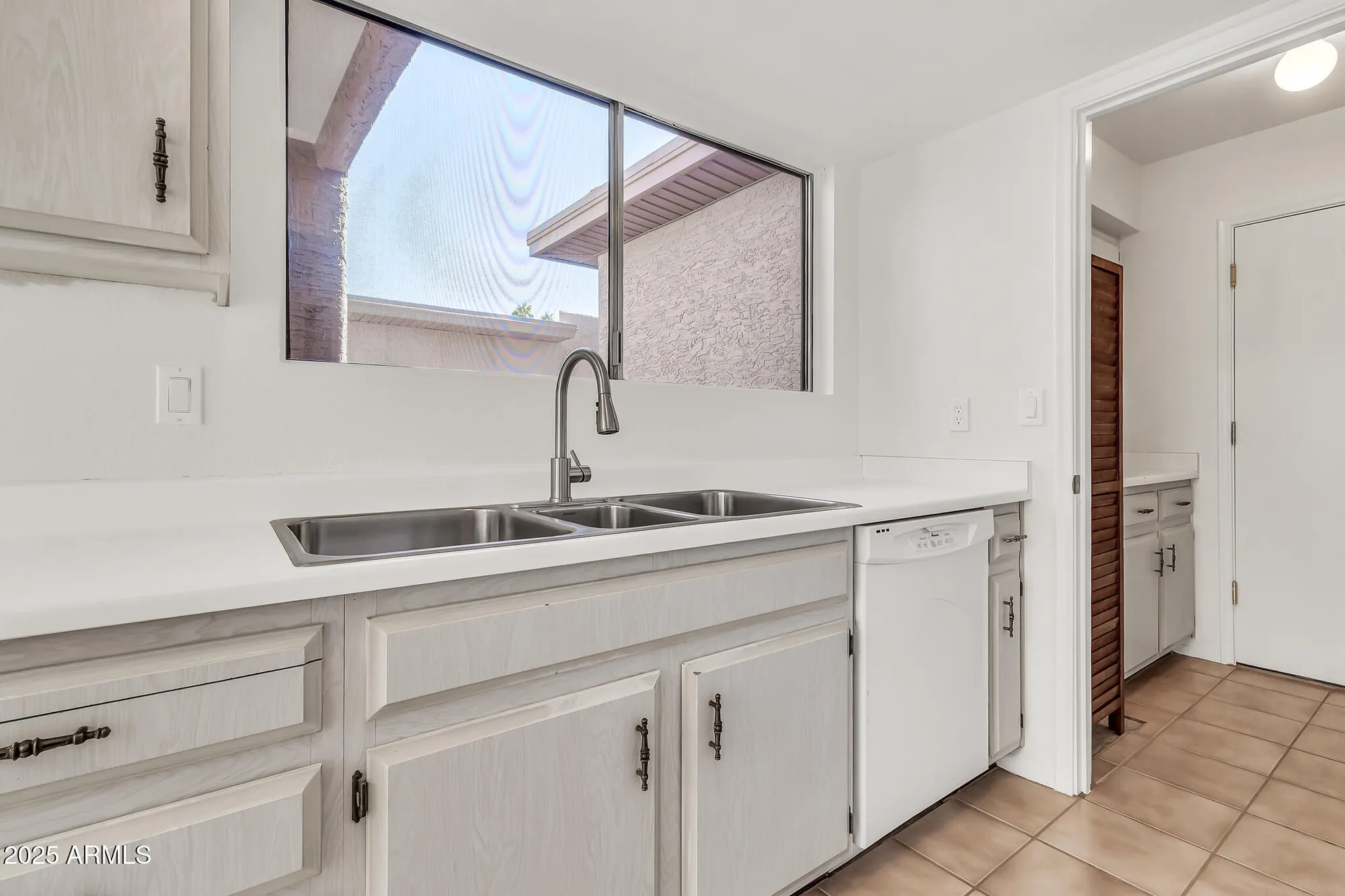 Property Slideshow image 20 of 46 | 9834 e minnesota ave, Sun Lakes, AZ, 85248