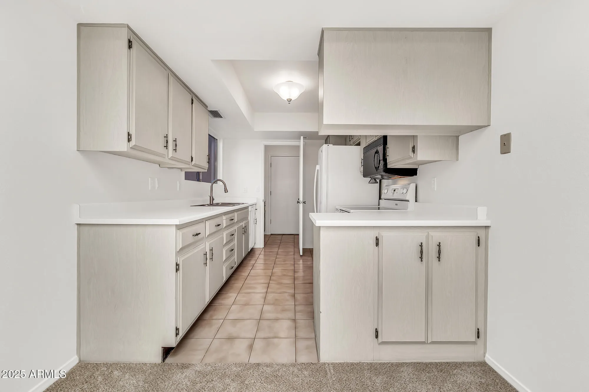 Property Slideshow image 21 of 46 | 9834 e minnesota ave, Sun Lakes, AZ, 85248