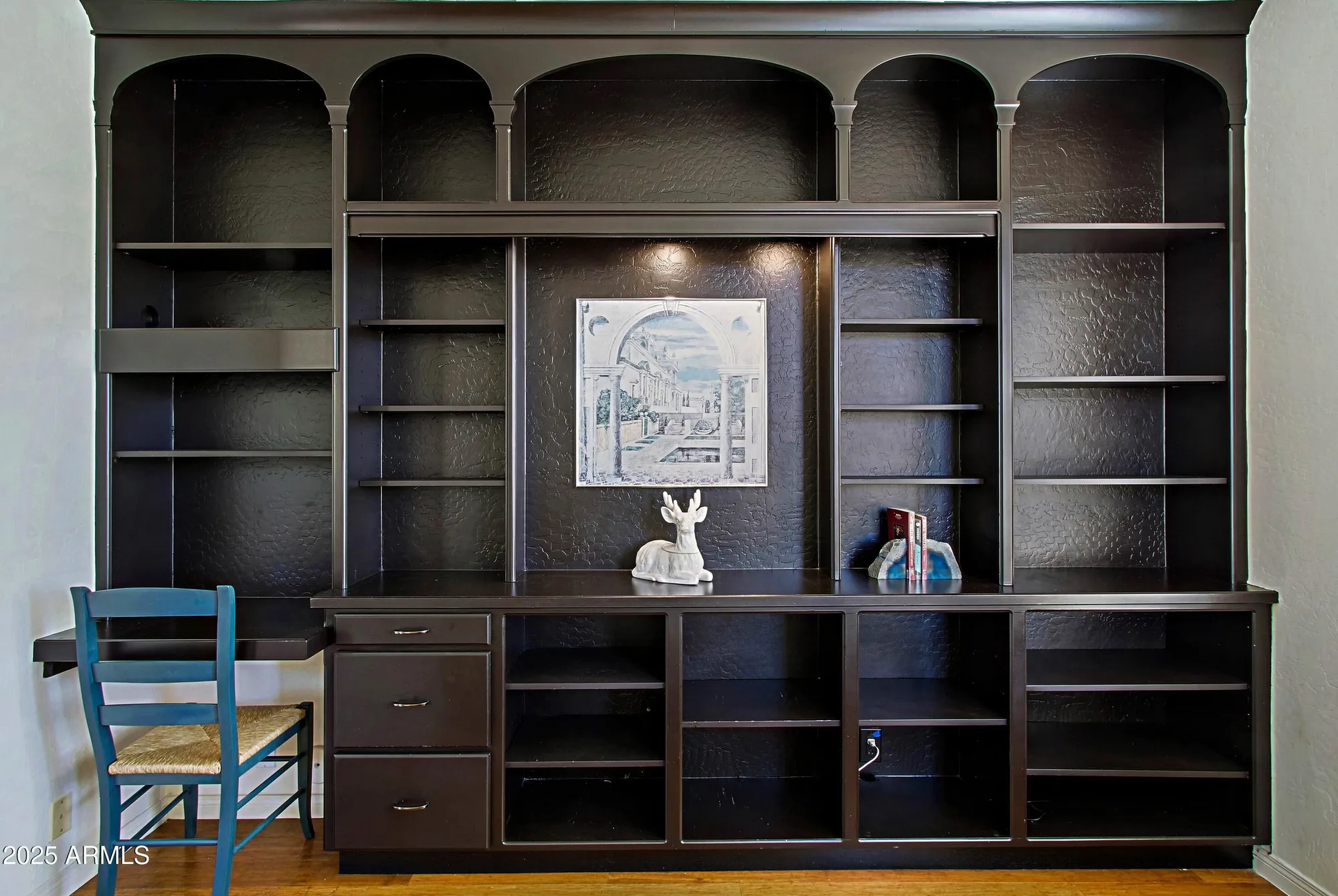 Property Slideshow image 17 of 110 | 34483 n 68th way, Scottsdale, AZ, 85266