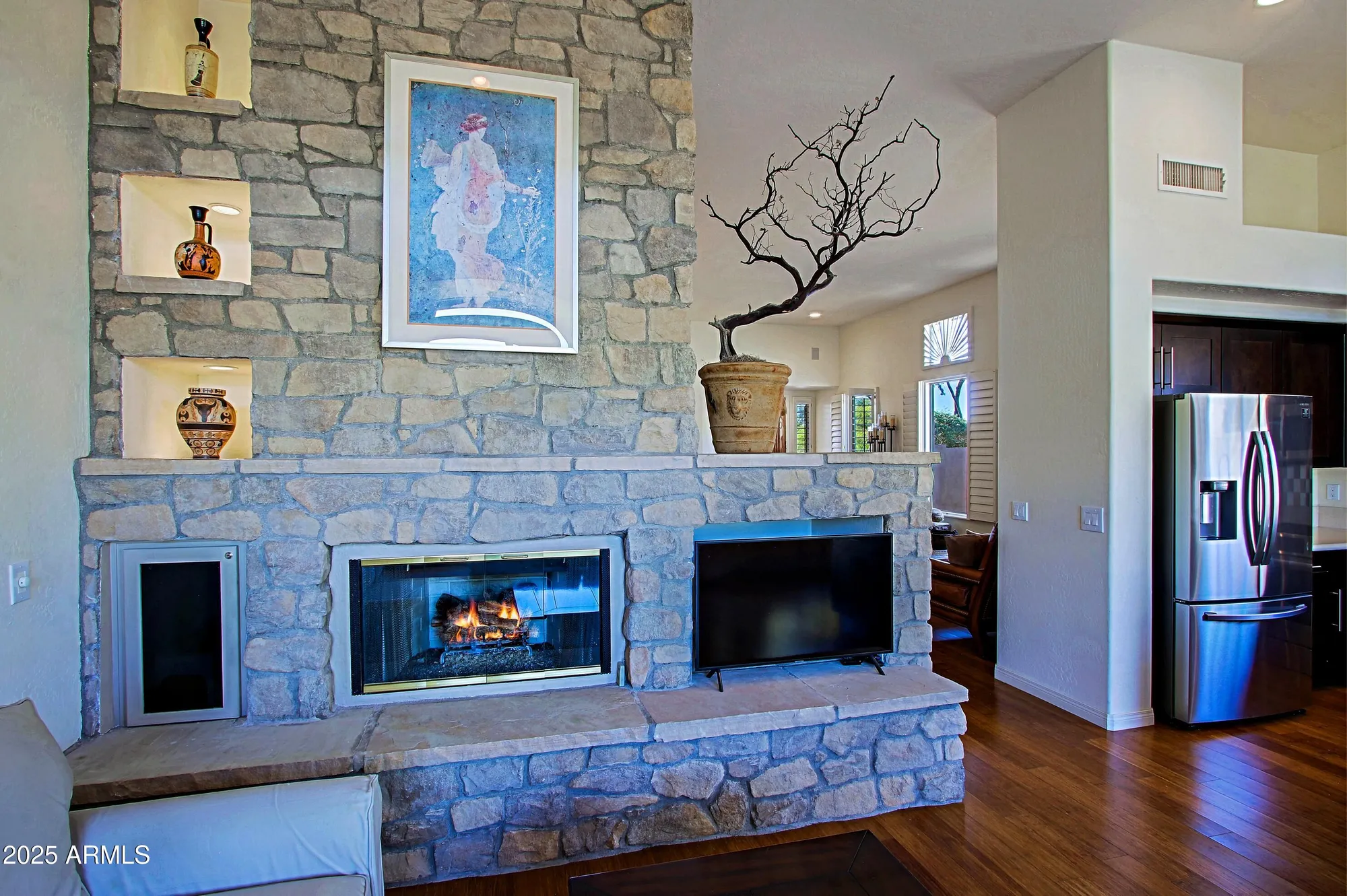 Property Slideshow image 15 of 110 | 34483 n 68th way, Scottsdale, AZ, 85266