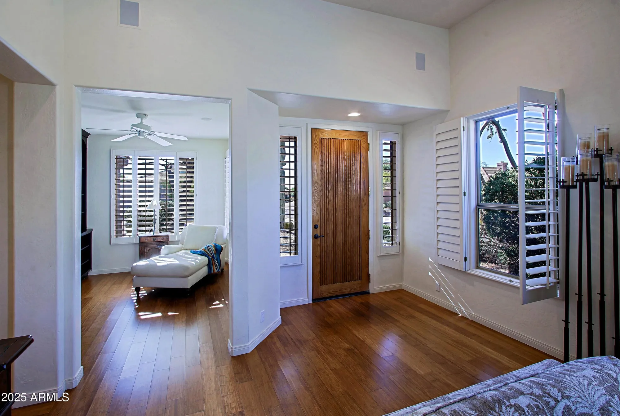 Property Slideshow image 11 of 110 | 34483 n 68th way, Scottsdale, AZ, 85266