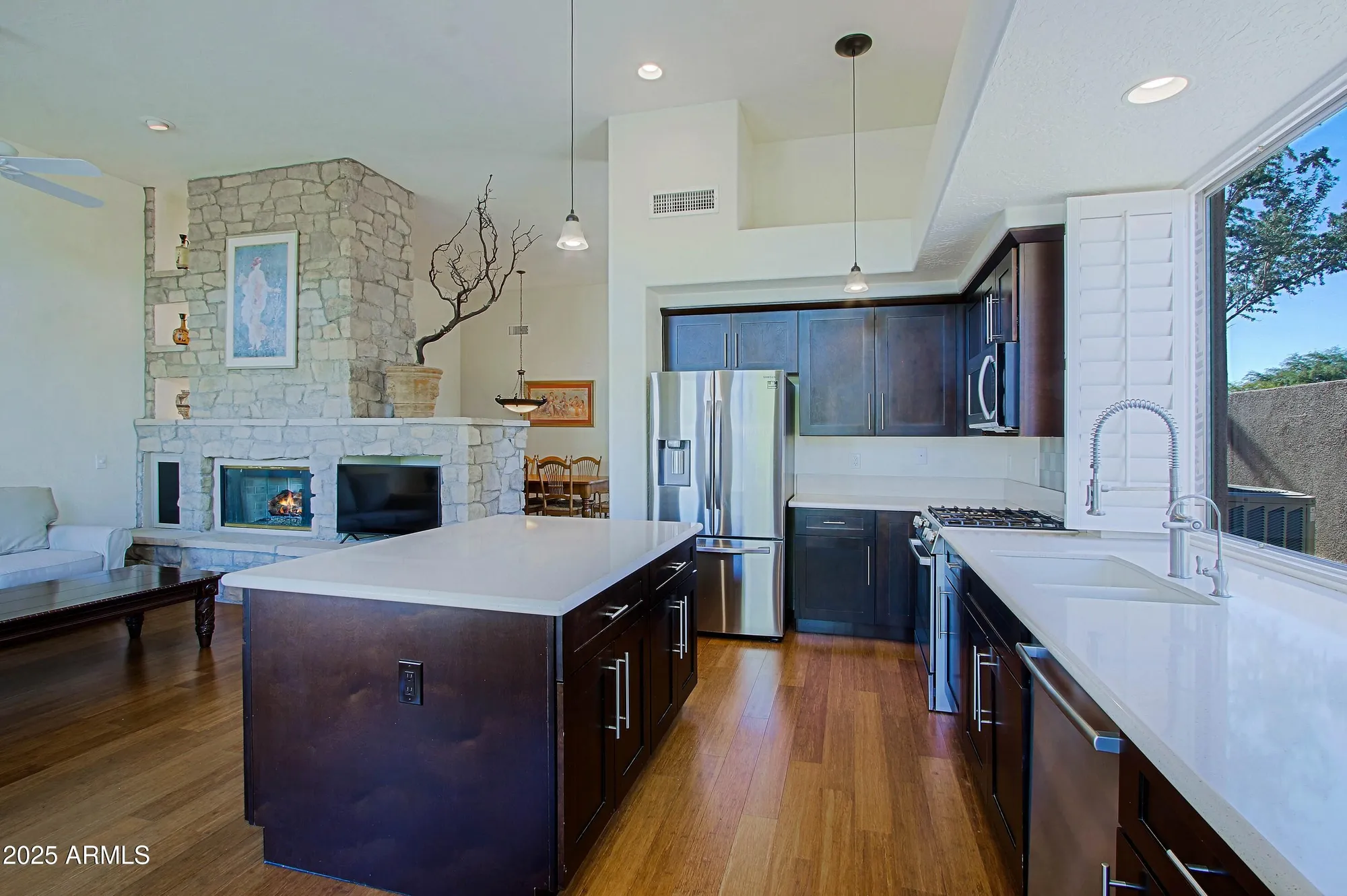 Property Slideshow image 24 of 110 | 34483 n 68th way, Scottsdale, AZ, 85266