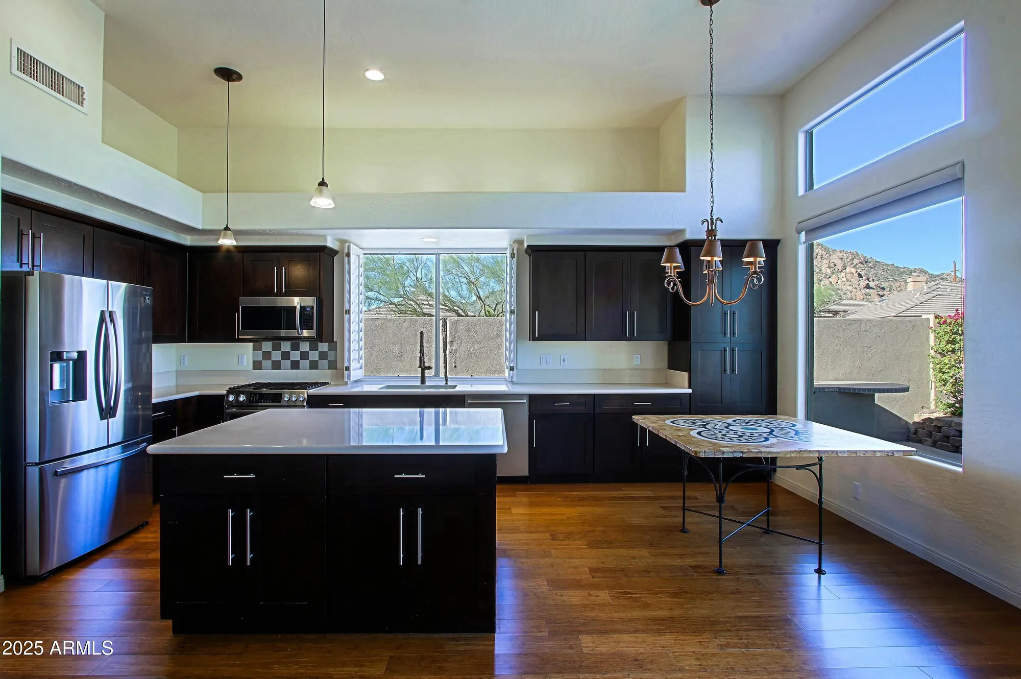 Property Slideshow image 22 of 110 | 34483 n 68th way, Scottsdale, AZ, 85266