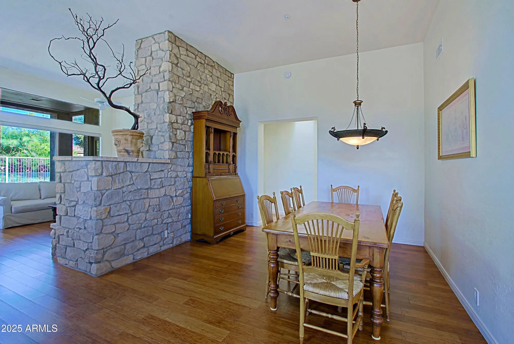 Property Slideshow image 7 of 110 | 34483 n 68th way, Scottsdale, AZ, 85266