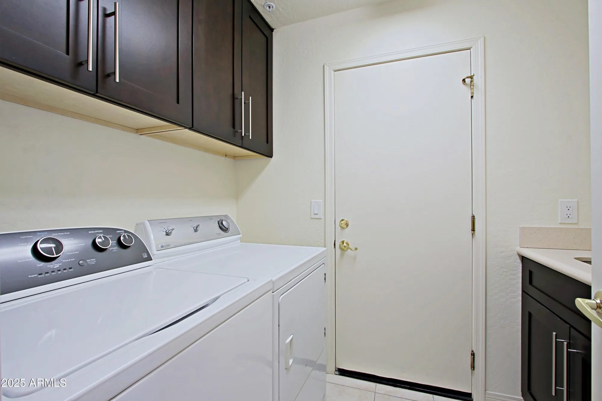 Property Slideshow image 42 of 110 | 34483 n 68th way, Scottsdale, AZ, 85266