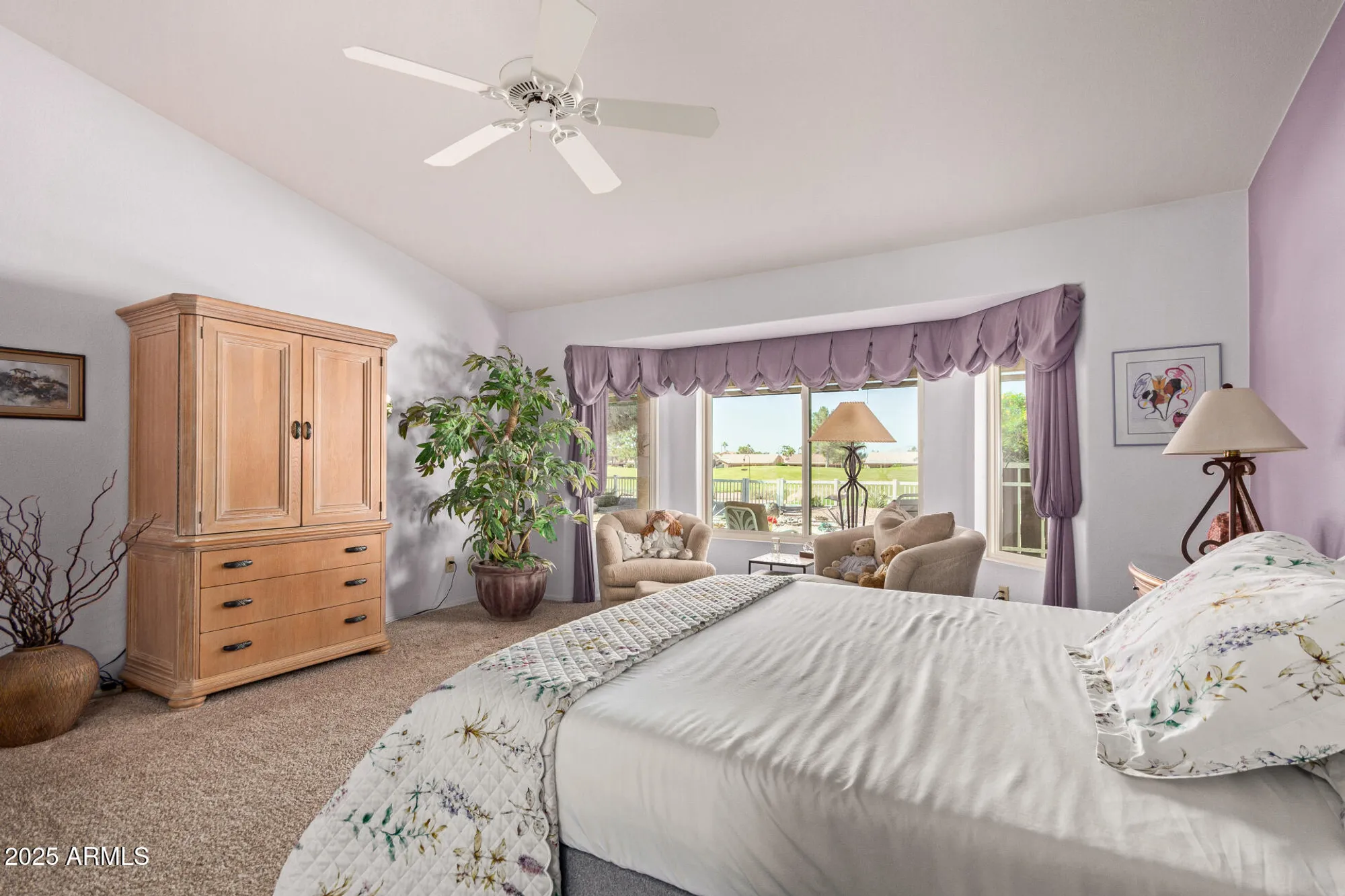 Property Slideshow image 14 of 47 | 5842 s amberwood dr, Chandler, AZ, 85248