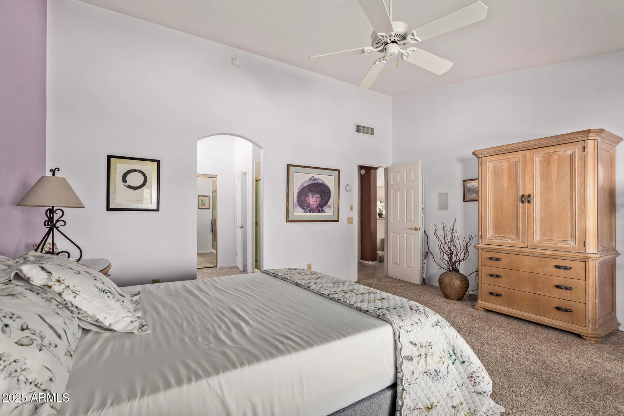 Property Slideshow image 13 of 47 | 5842 s amberwood dr, Chandler, AZ, 85248