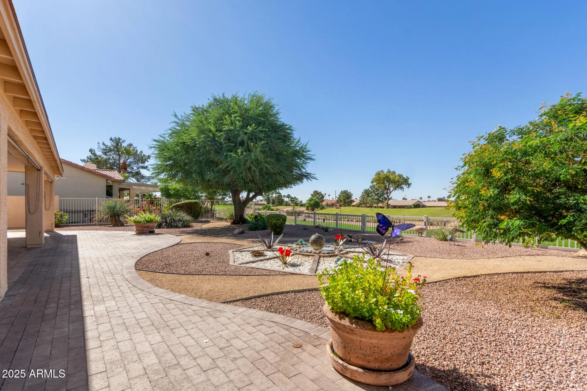 Property Slideshow image 23 of 47 | 5842 s amberwood dr, Chandler, AZ, 85248