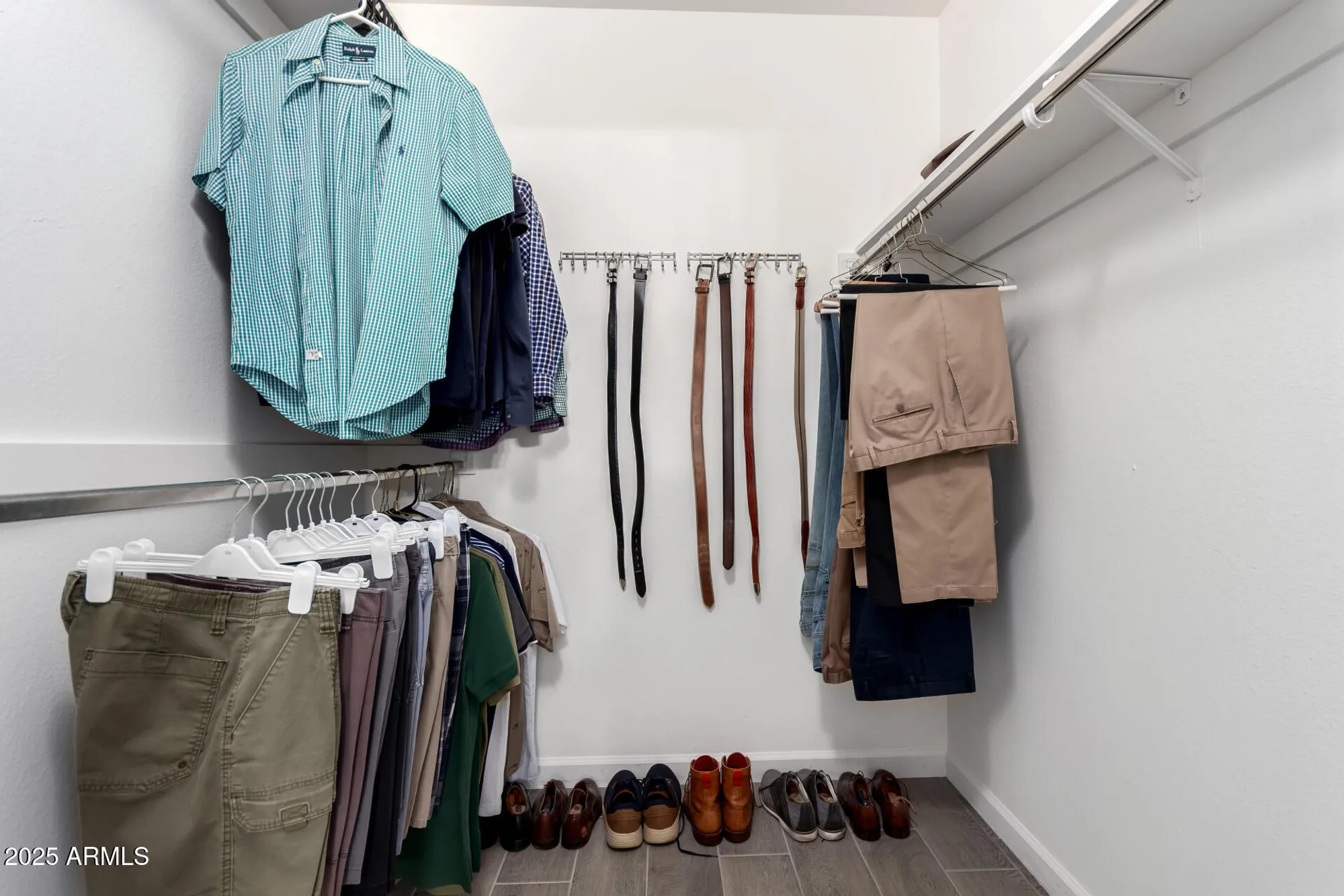 Property Slideshow image 18 of 35 | 19045 n signal butte cir, Sun City, AZ, 85373