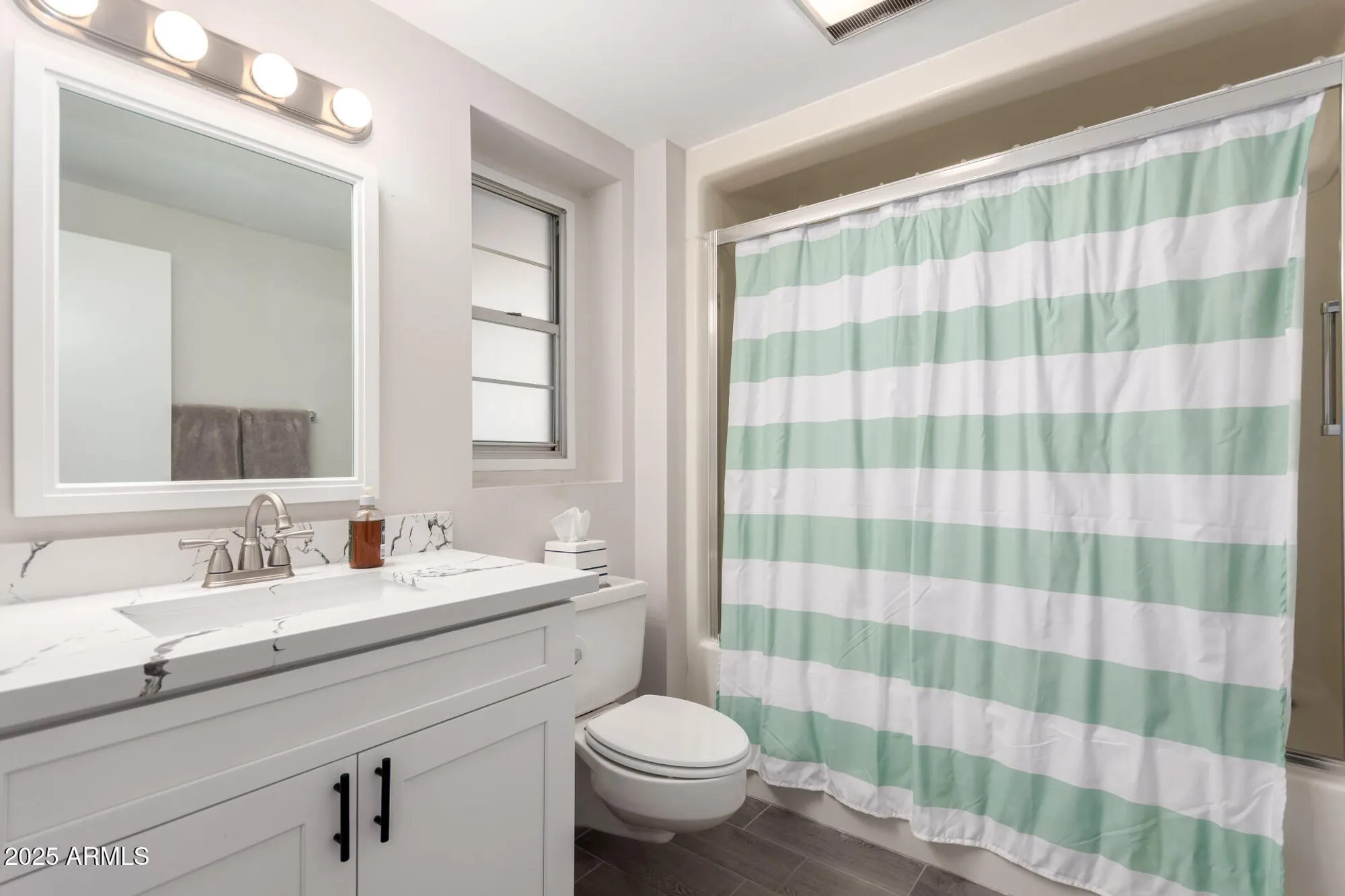 Property Slideshow image 22 of 35 | 19045 n signal butte cir, Sun City, AZ, 85373