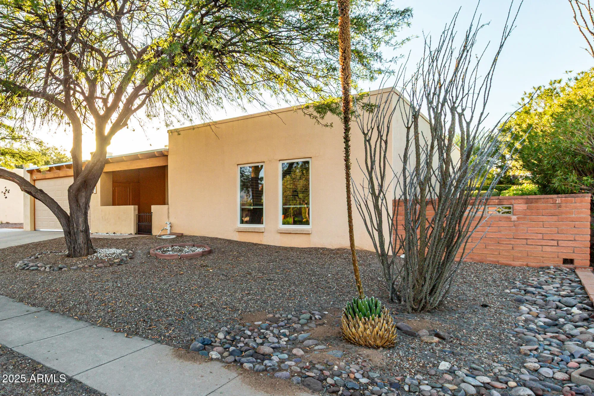 Property Slideshow image 6 of 32 | 1520 s abrego dr, Green Valley, AZ, 85614