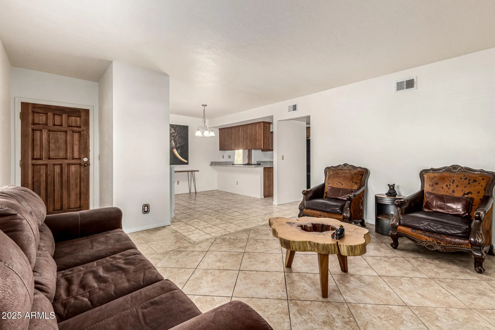 Property Slideshow image 8 of 32 | 1520 s abrego dr, Green Valley, AZ, 85614