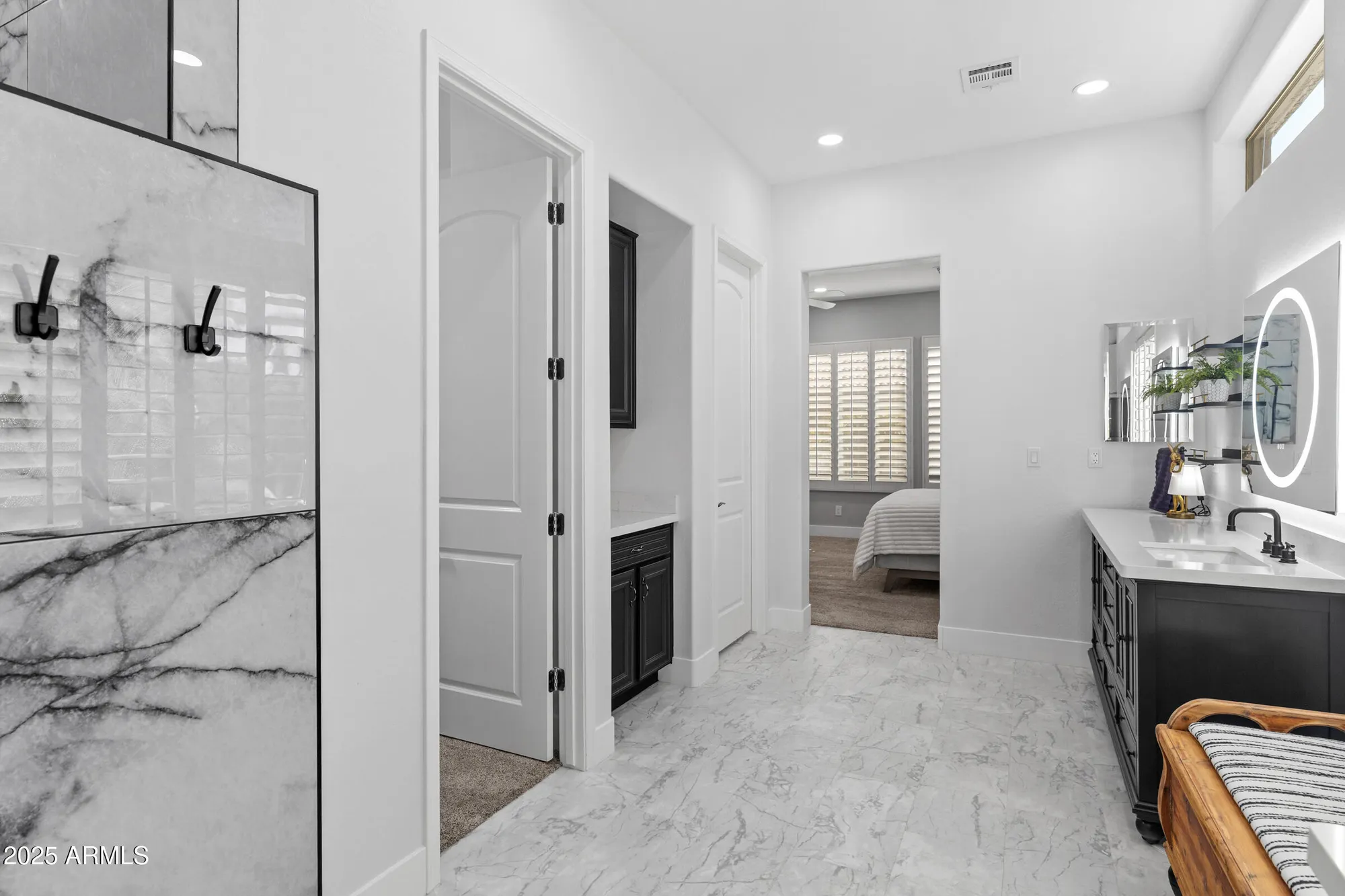 Property Slideshow image 33 of 61 | 4615 e sourwood dr, Gilbert, AZ, 85298