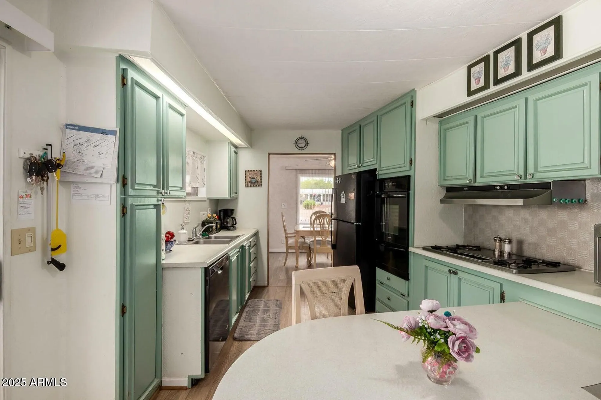 Property Slideshow image 10 of 32 | 506 s 81st pl, Mesa, AZ, 85208