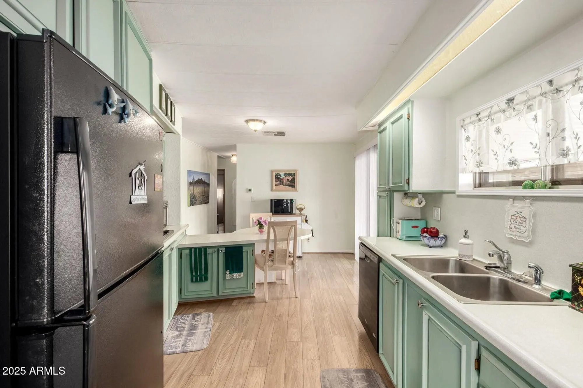 Property Slideshow image 11 of 32 | 506 s 81st pl, Mesa, AZ, 85208