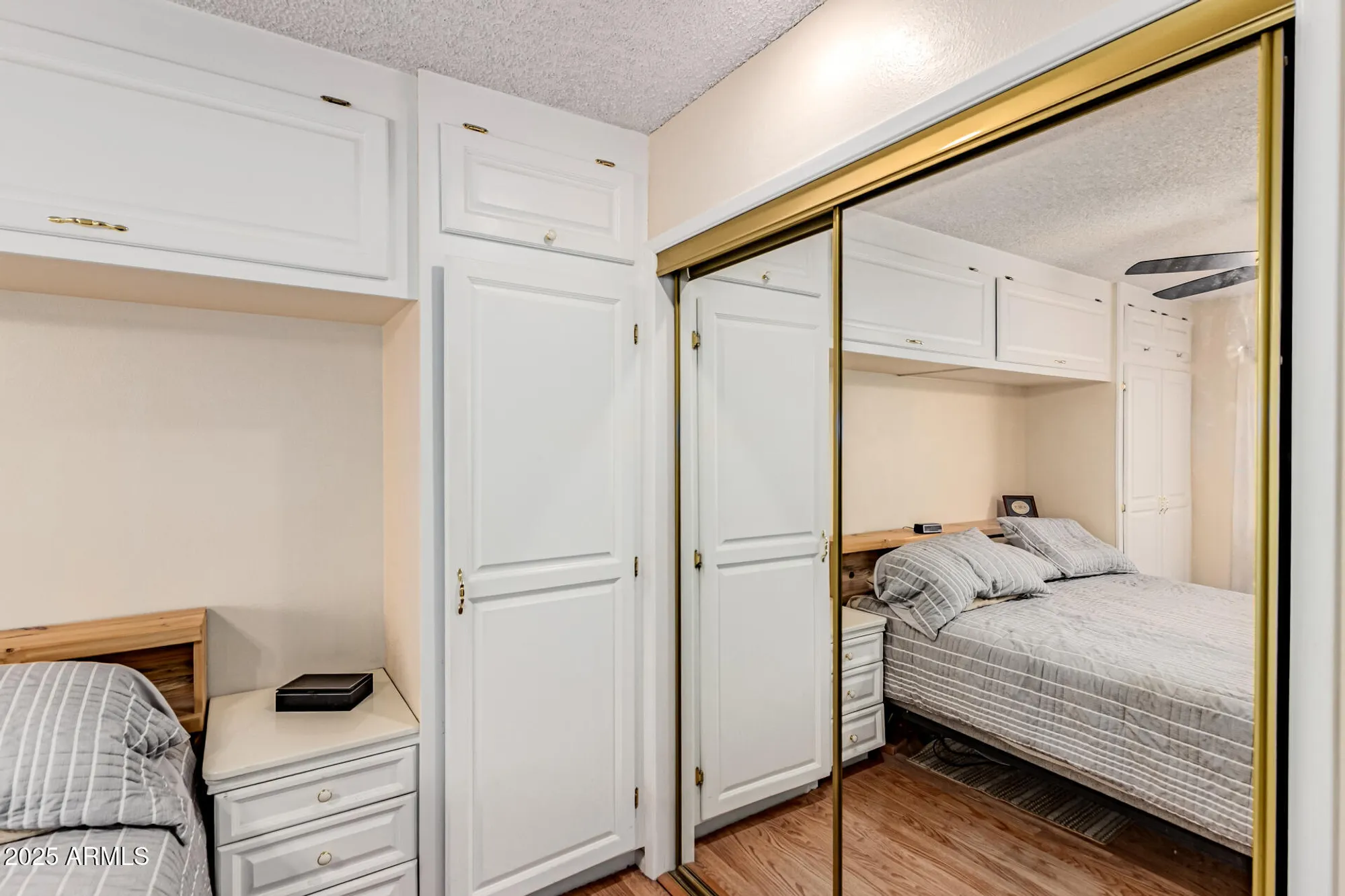 Property Slideshow image 21 of 35 | 14218 n mcphee dr, Sun City, AZ, 85351