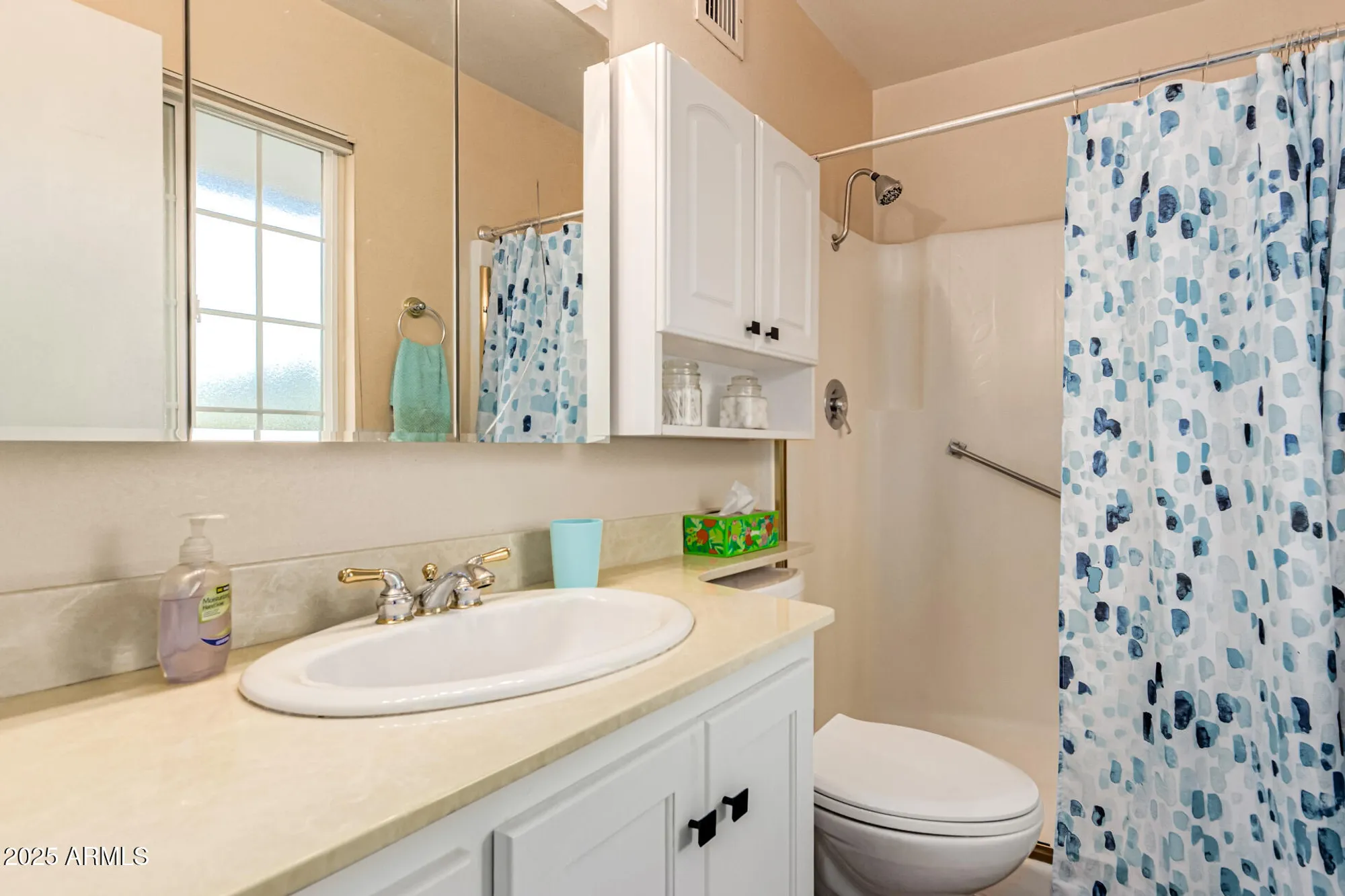 Property Slideshow image 23 of 35 | 14218 n mcphee dr, Sun City, AZ, 85351