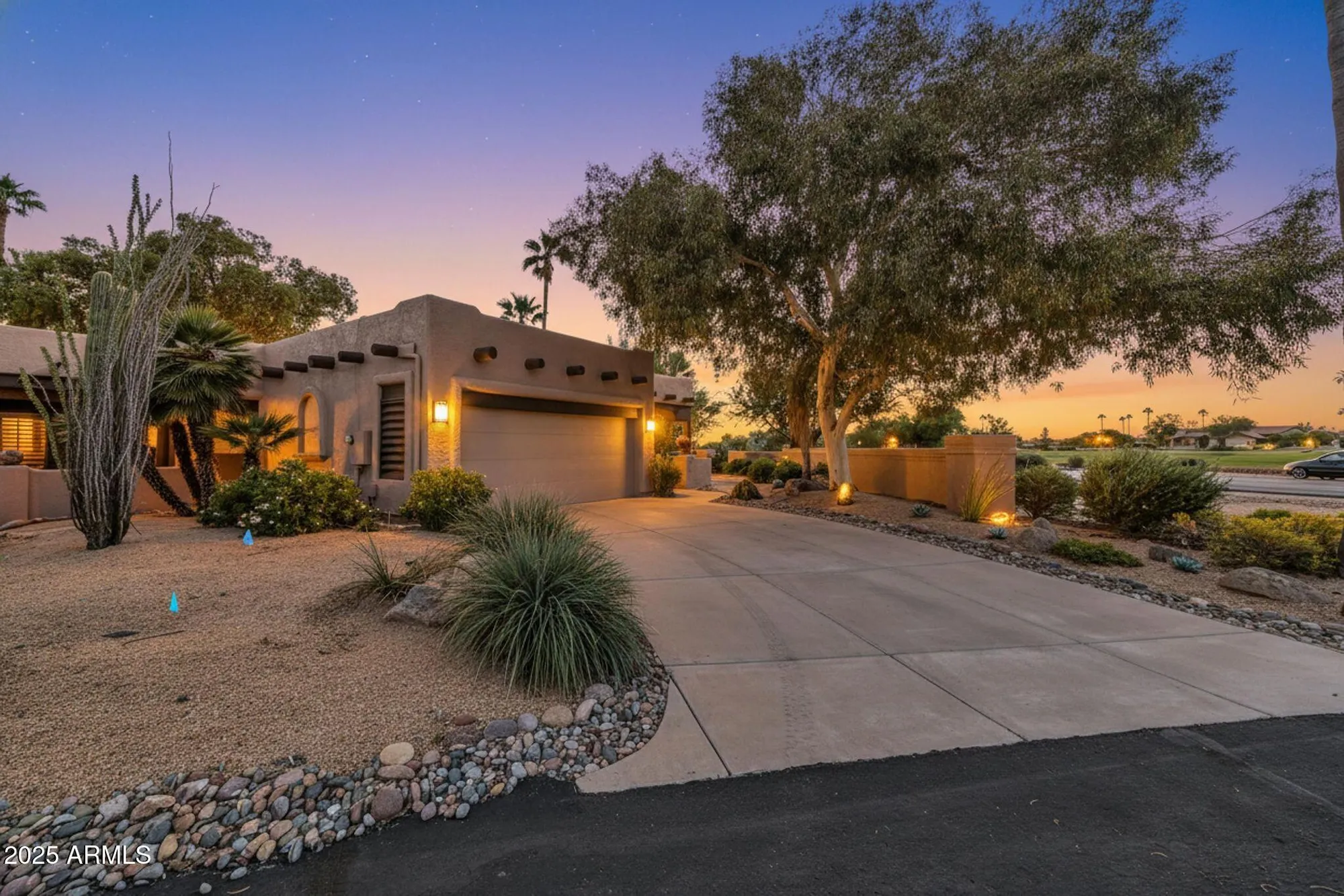 Property Slideshow image 1 of 37 | 25515 n forest rd unit 13, Rio Verde, AZ, 85263