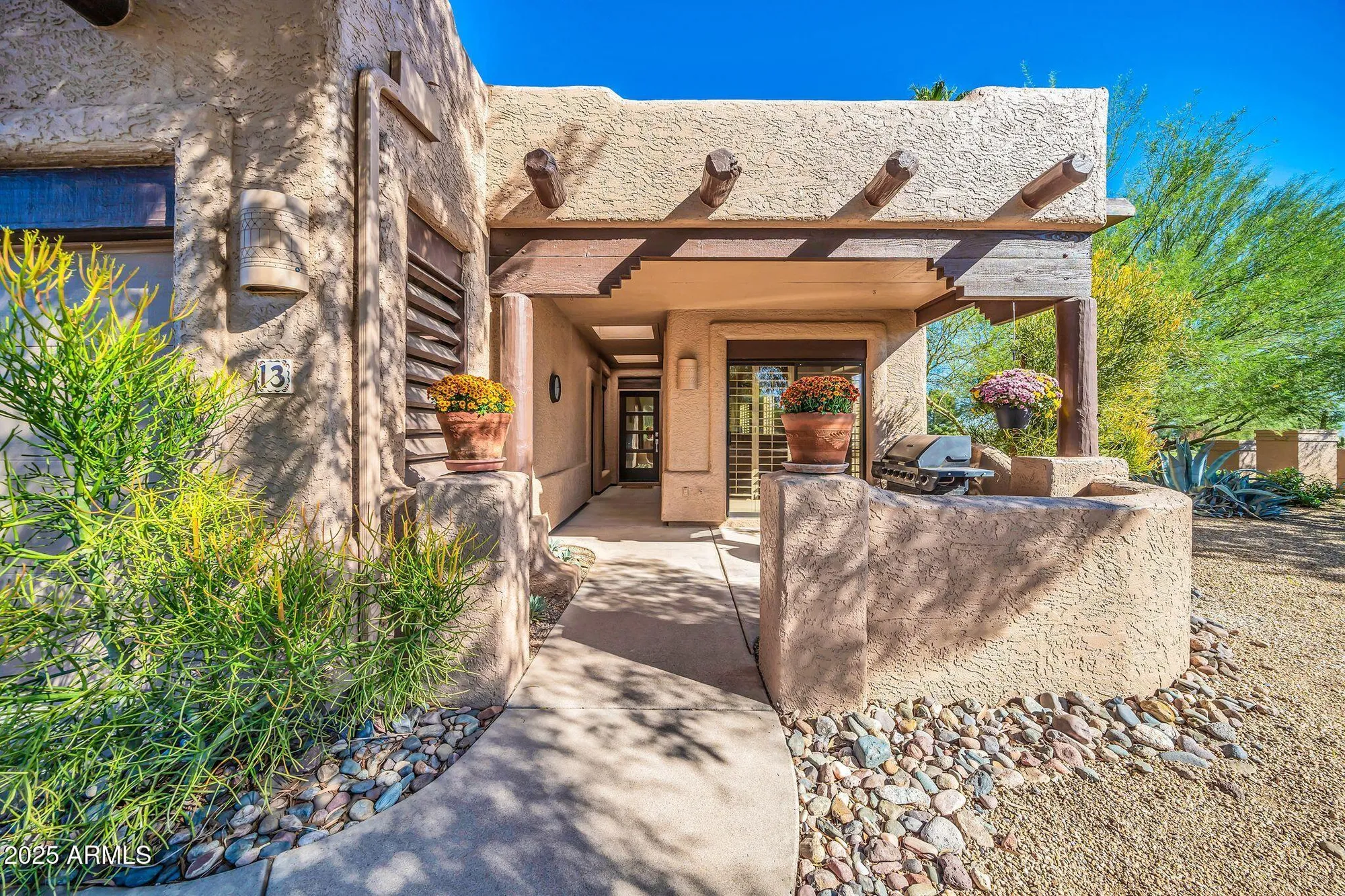 Property Slideshow image 3 of 37 | 25515 n forest rd unit 13, Rio Verde, AZ, 85263
