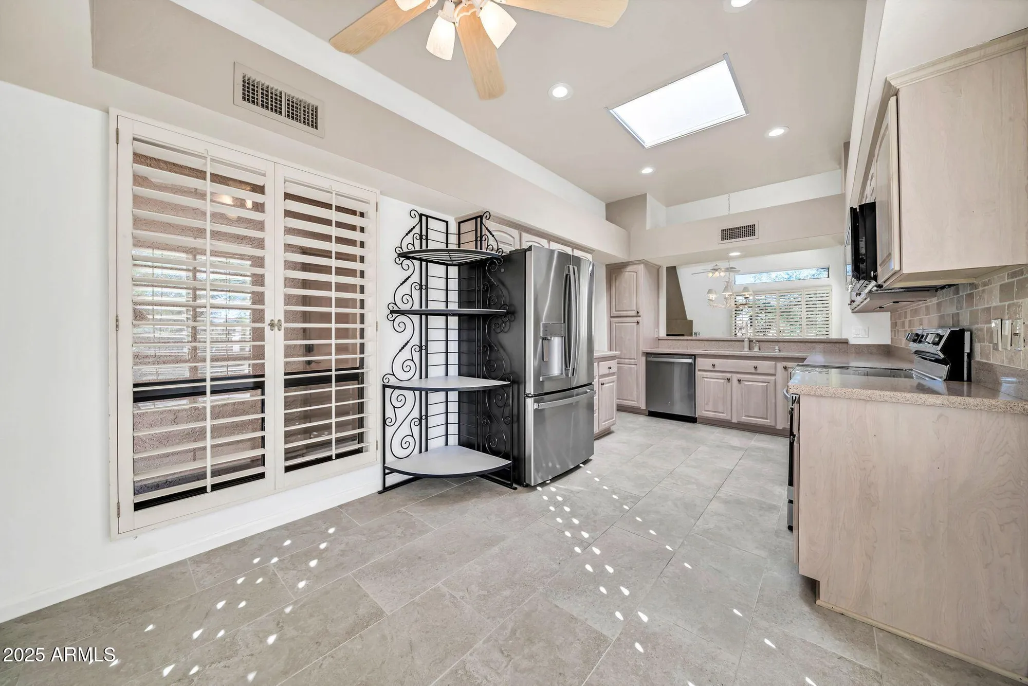 Property Slideshow image 10 of 37 | 25515 n forest rd unit 13, Rio Verde, AZ, 85263
